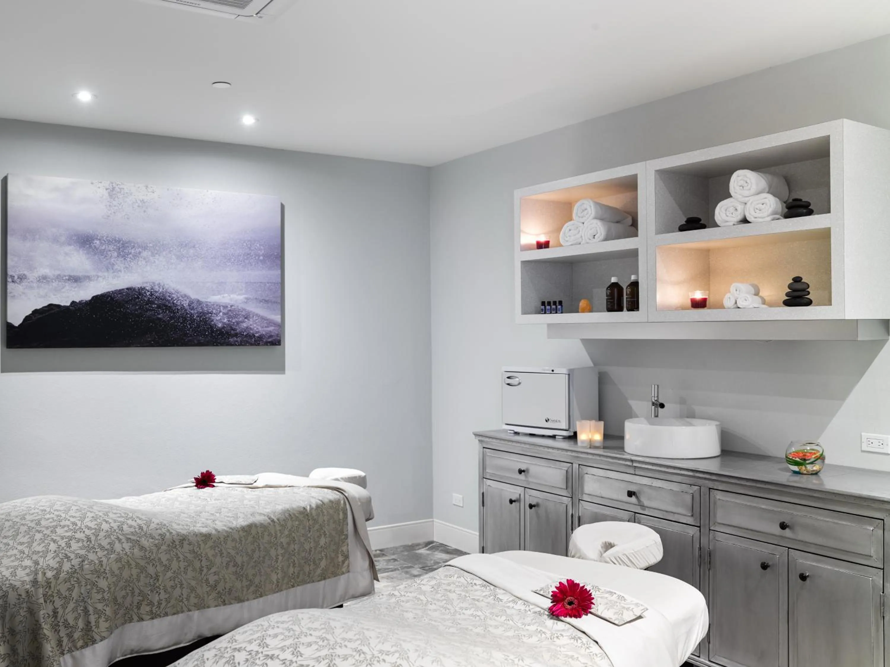 Steam room in The Loren at Pink Beach