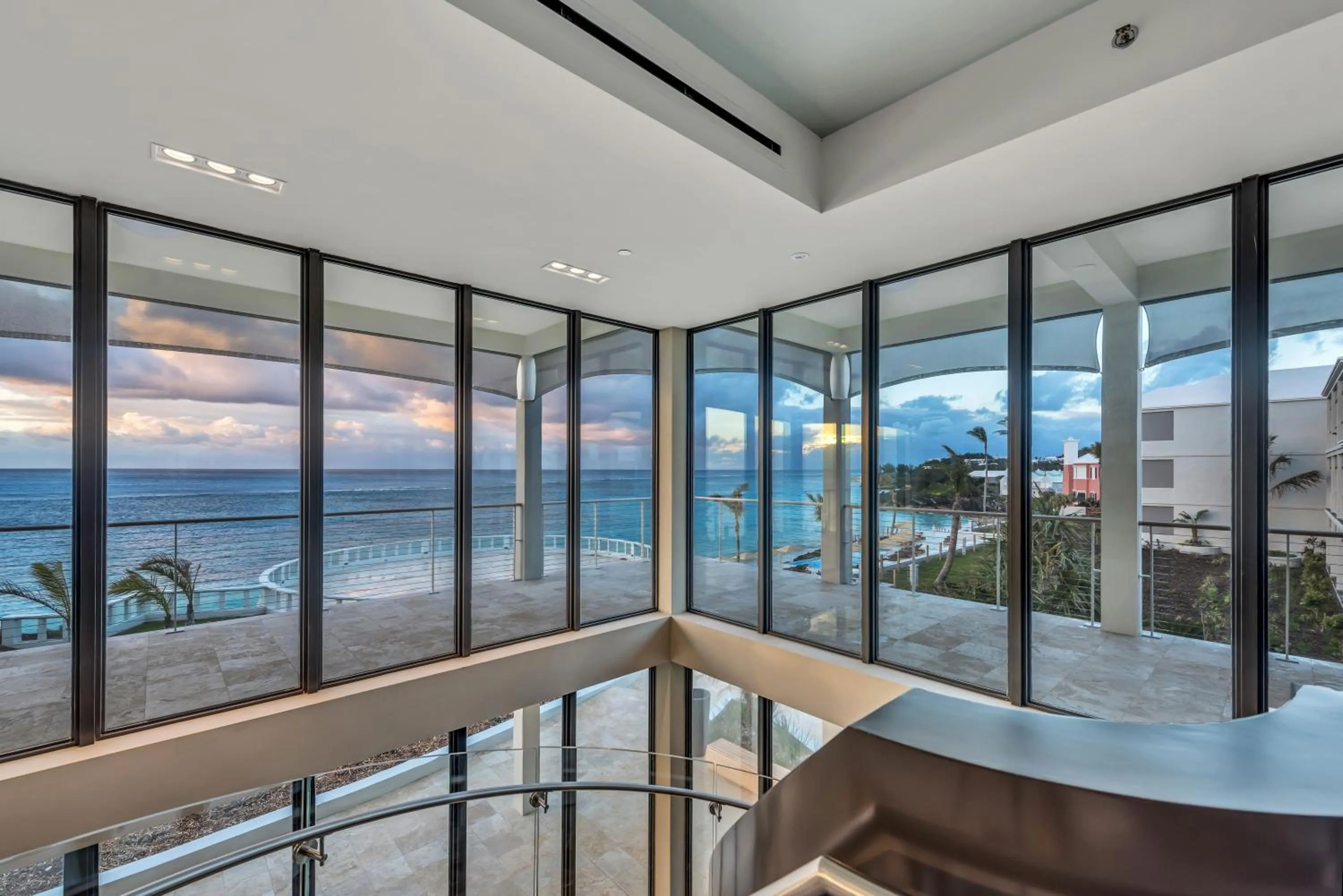 Lobby or reception in The Loren at Pink Beach