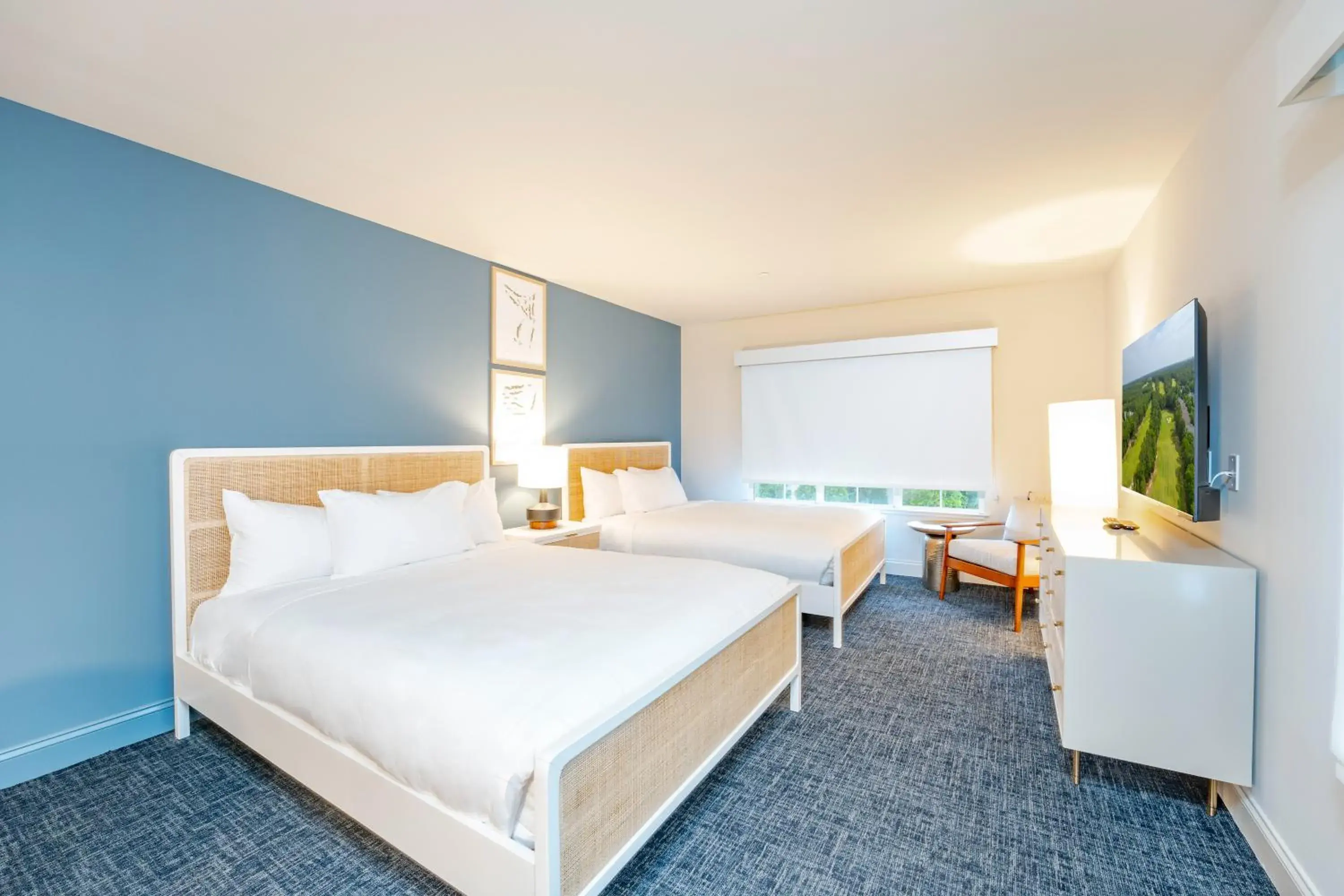 Standard Queen Room in The Inn at LBI National Golf & Resort Standard Queen Room in The Inn at LBI National Golf & Resort