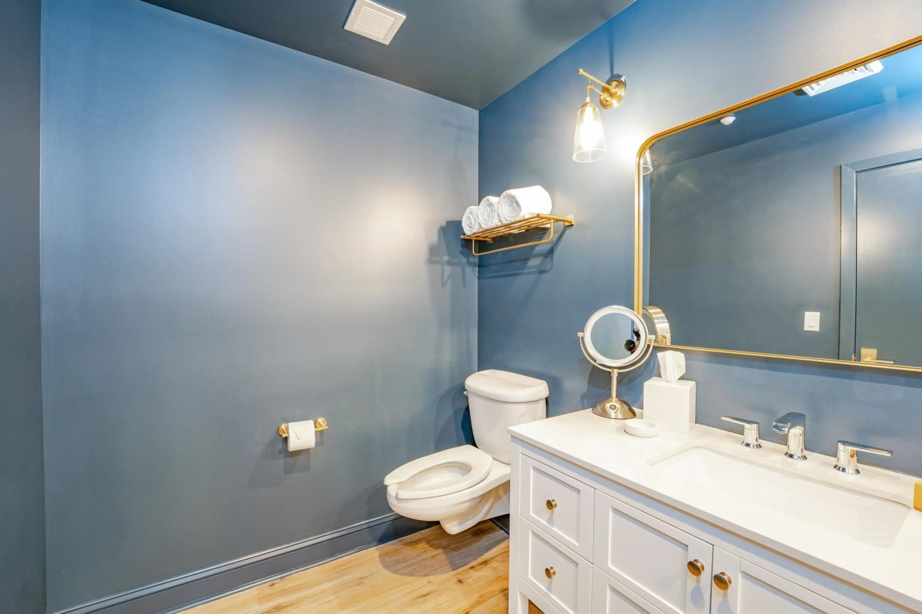 Toilet in The Inn at LBI National Golf & Resort