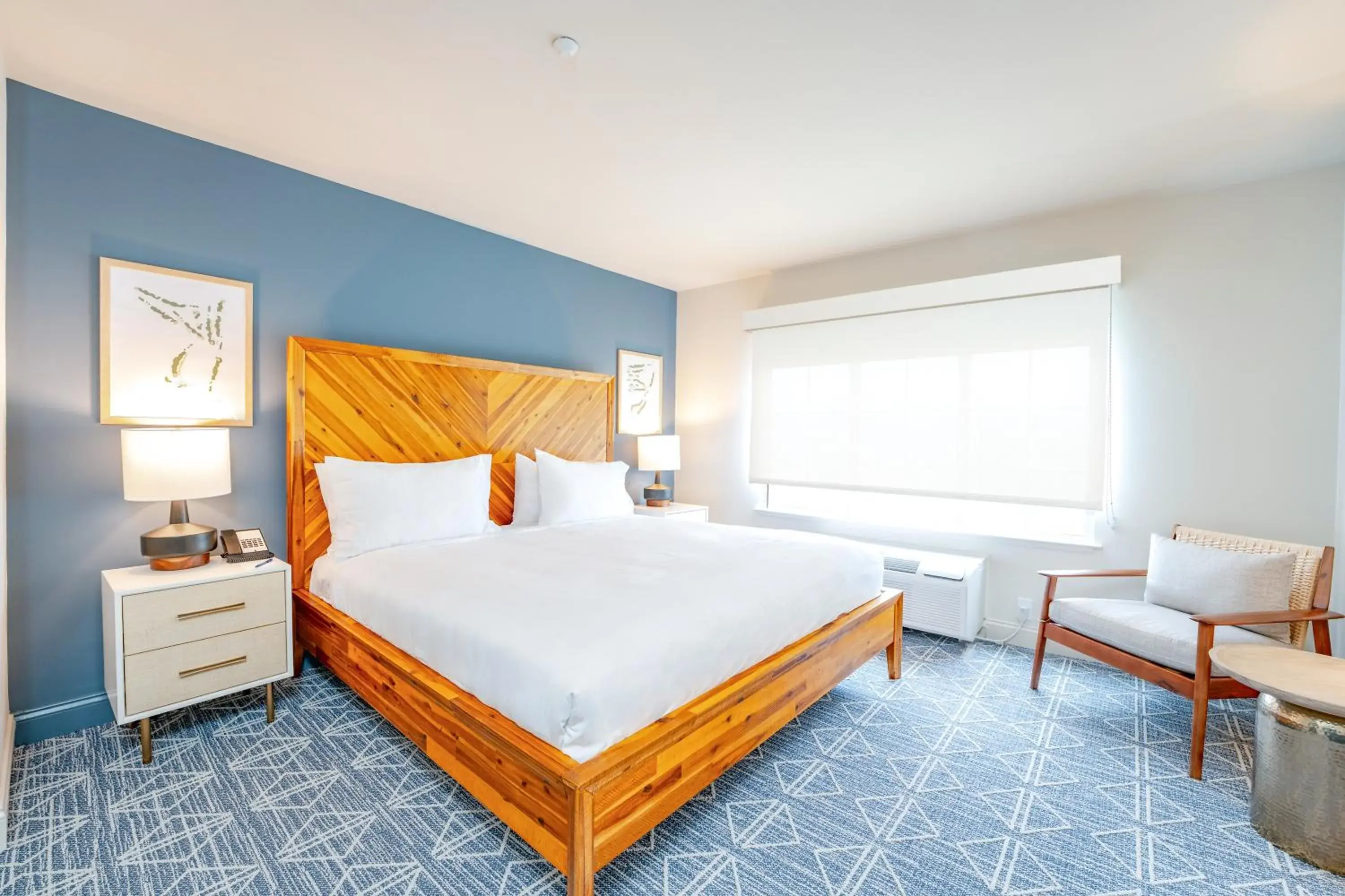 Superior King Room in The Inn at LBI National Golf & Resort Superior King Room in The Inn at LBI National Golf & Resort