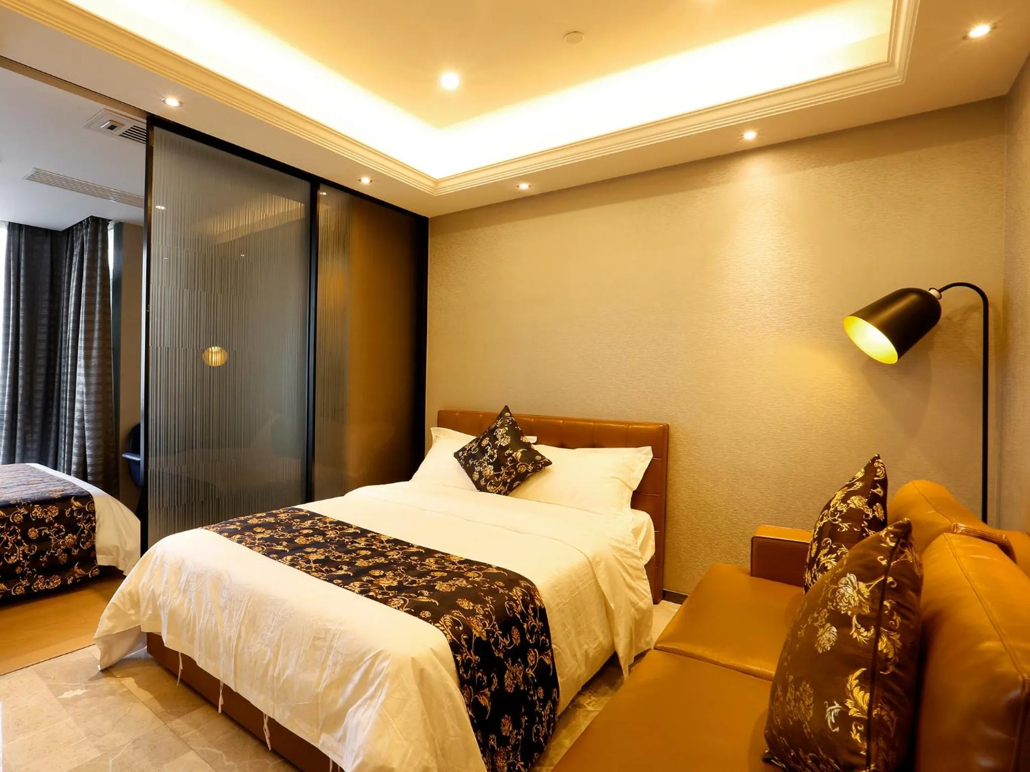 Bed in Pengman Beijing Road A-mall Apartment