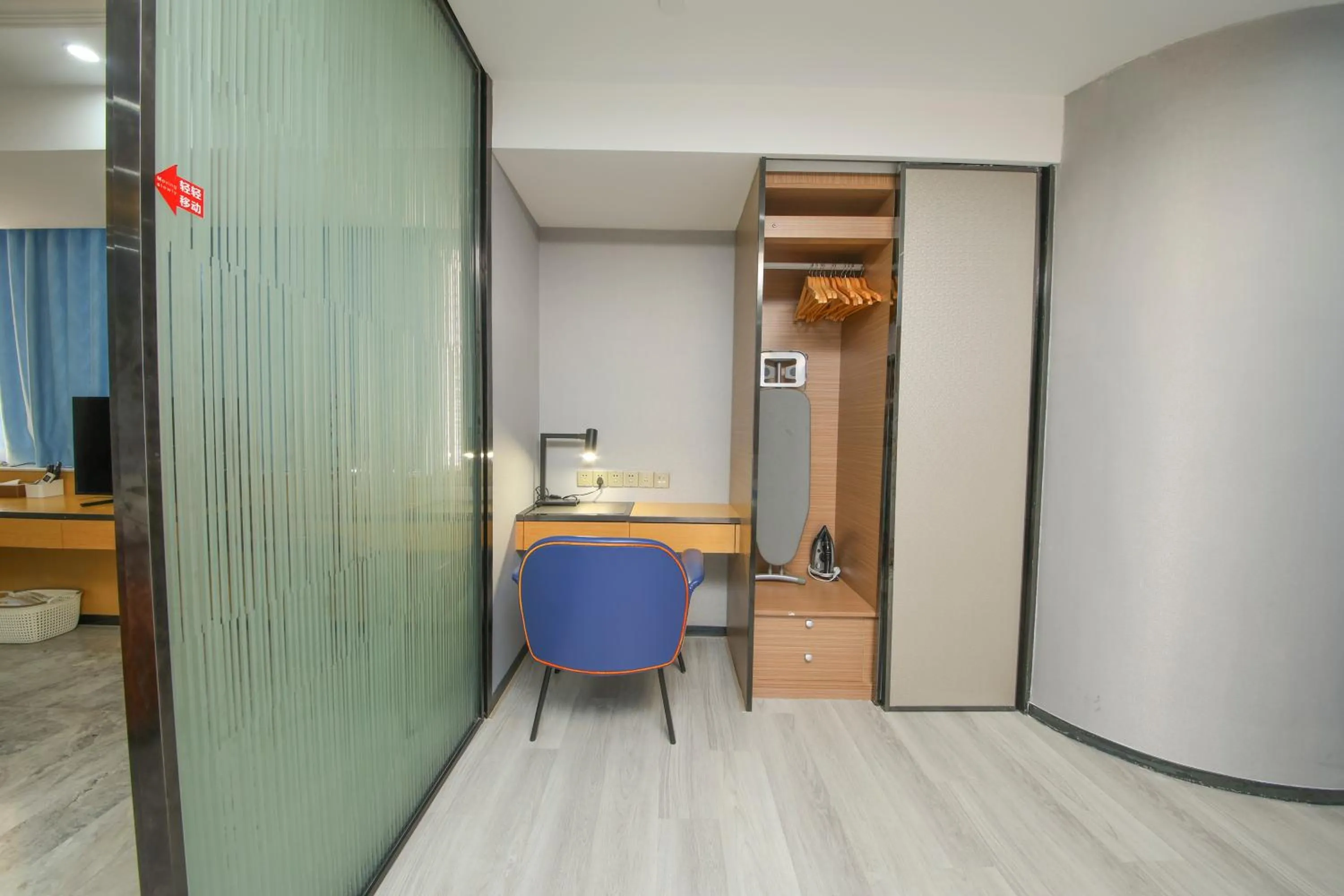 Photo of the whole room in Pengman Beijing Road A-mall Apartment