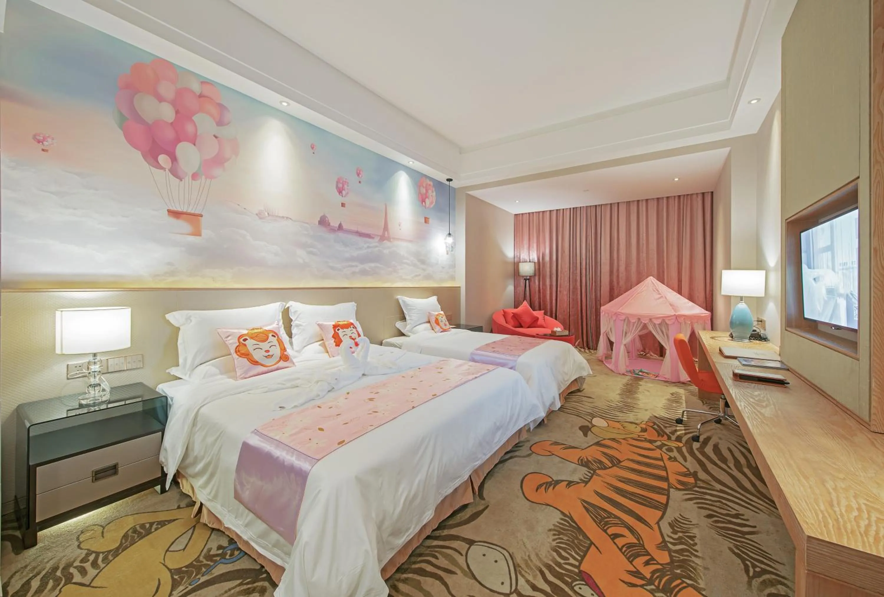 bunk bed, Bed in Best Boutique Hotel