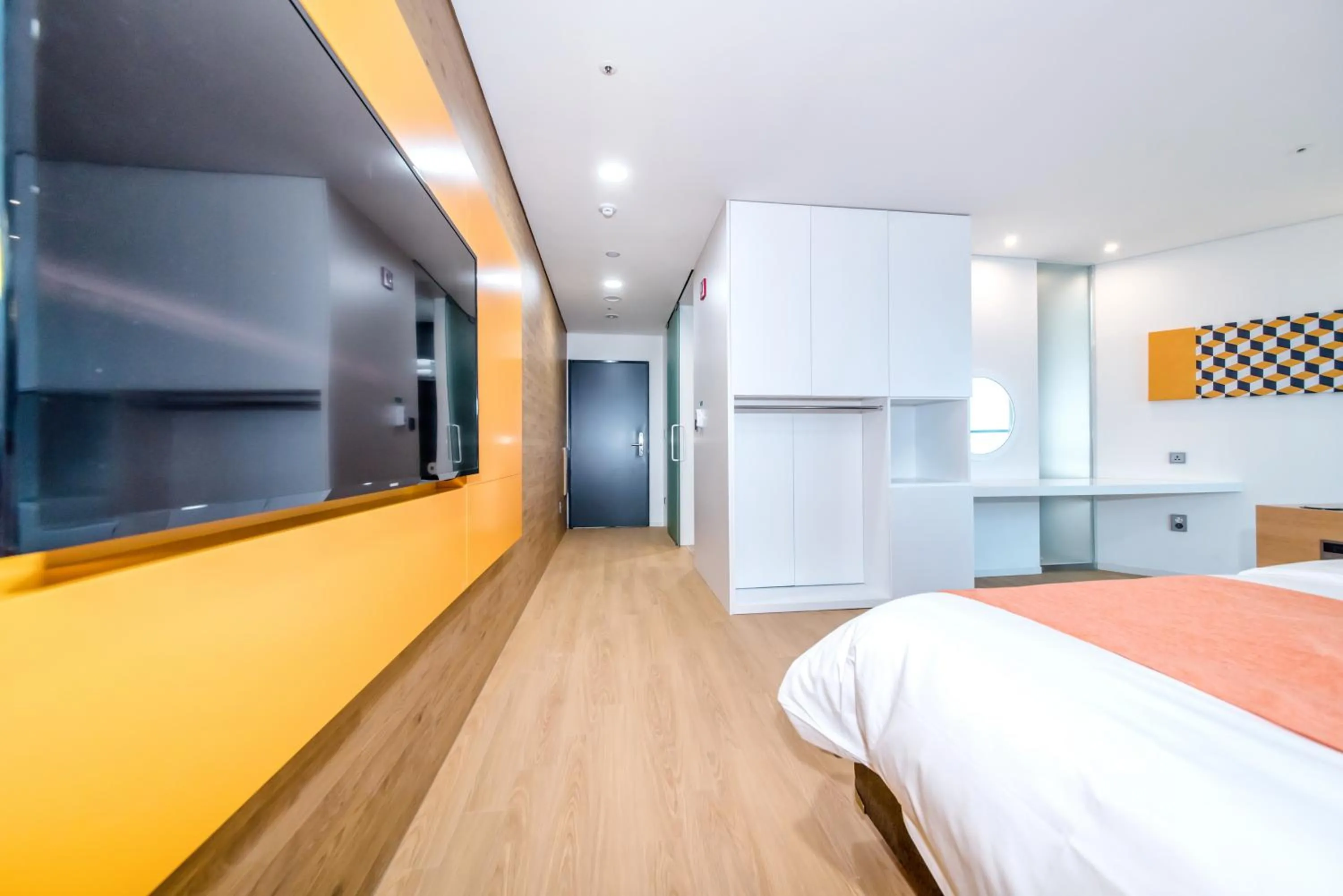 Bedroom, Bed in Co-op City Hotel Seongsan