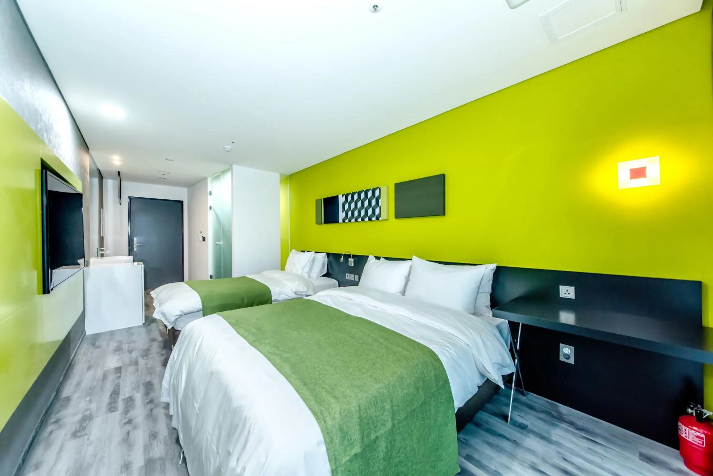 Bedroom, Bed in Co-op City Hotel Seongsan