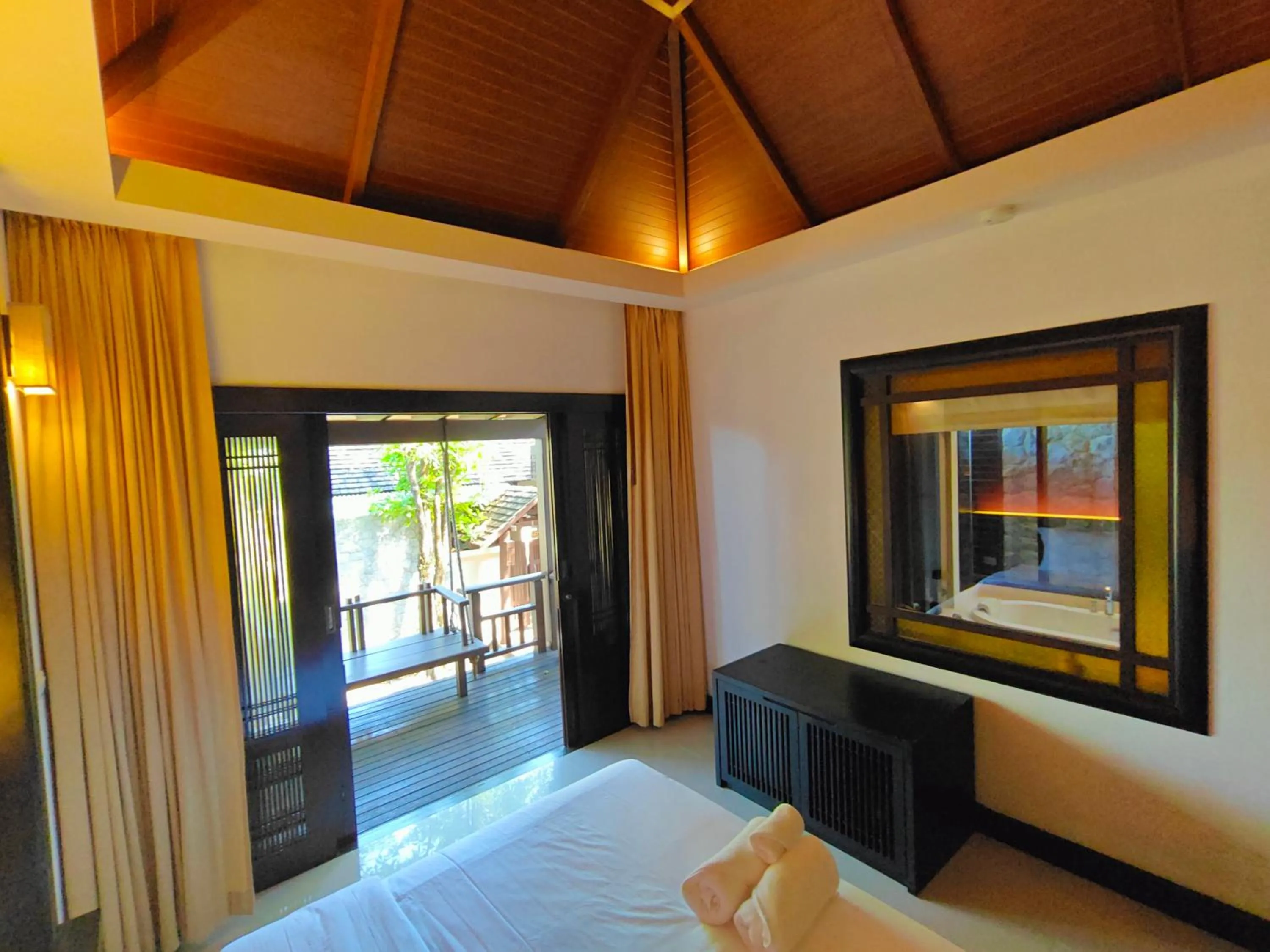 Bedroom, Bed in Bhundhari Resort & Villas Samui