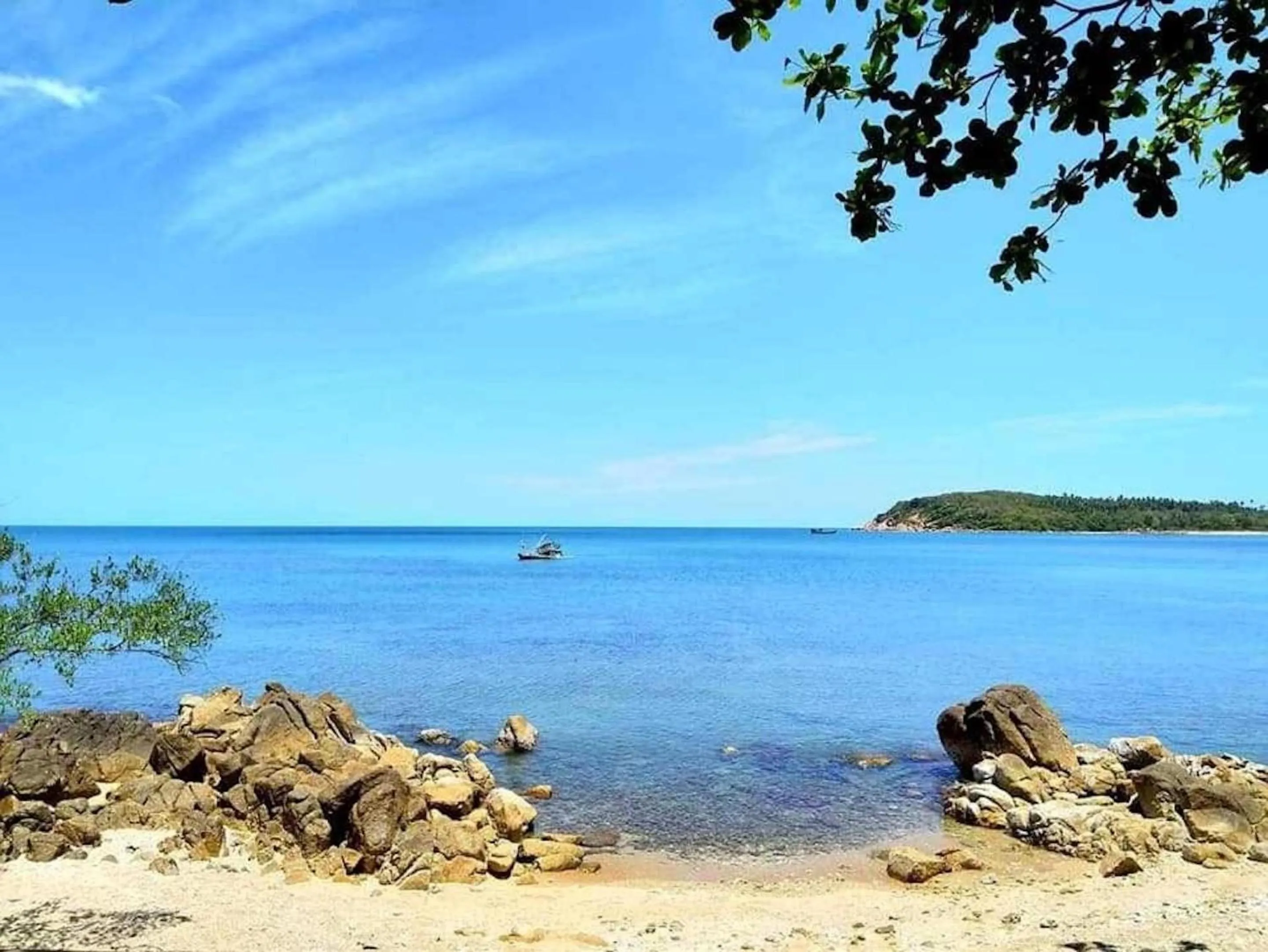 Beach in Bhundhari Resort & Villas Samui