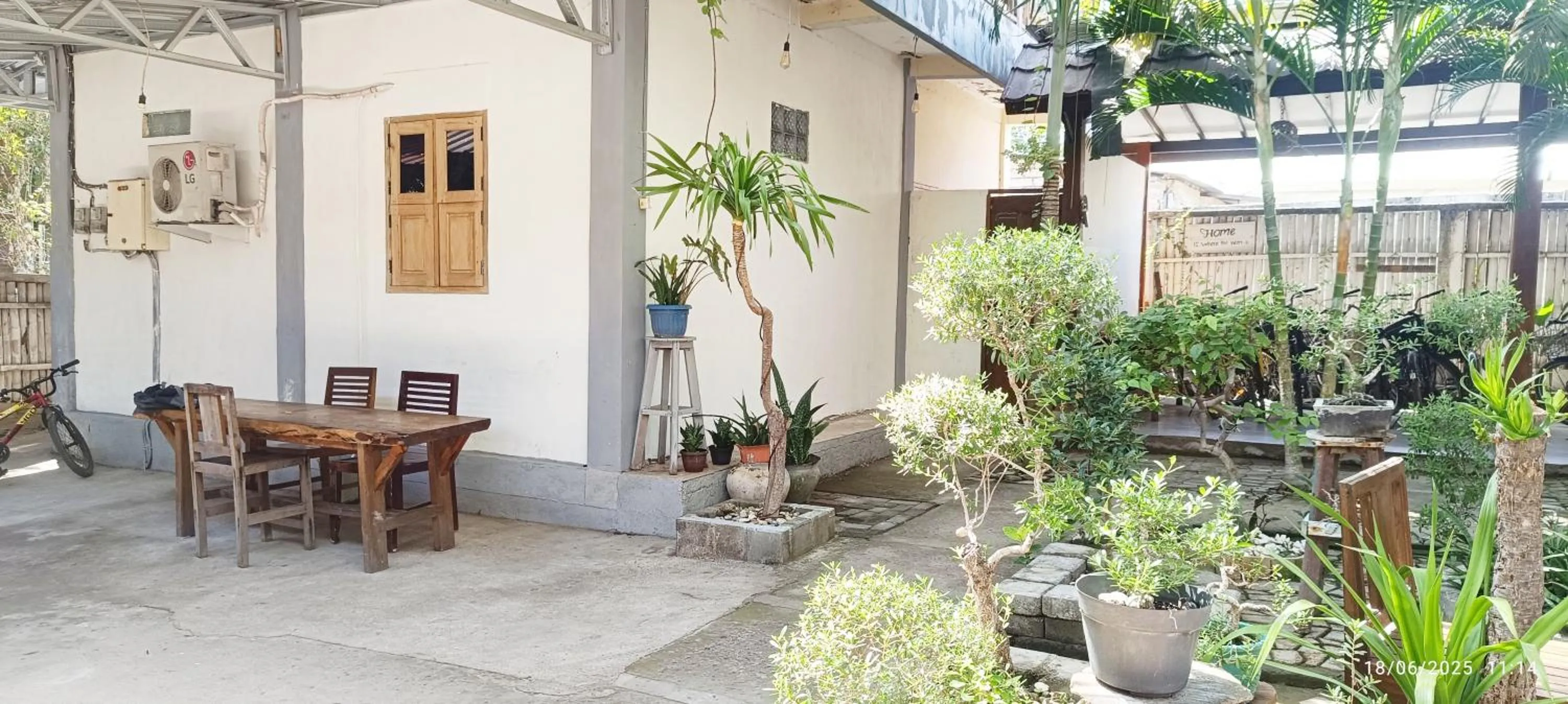 Uki village bungalows