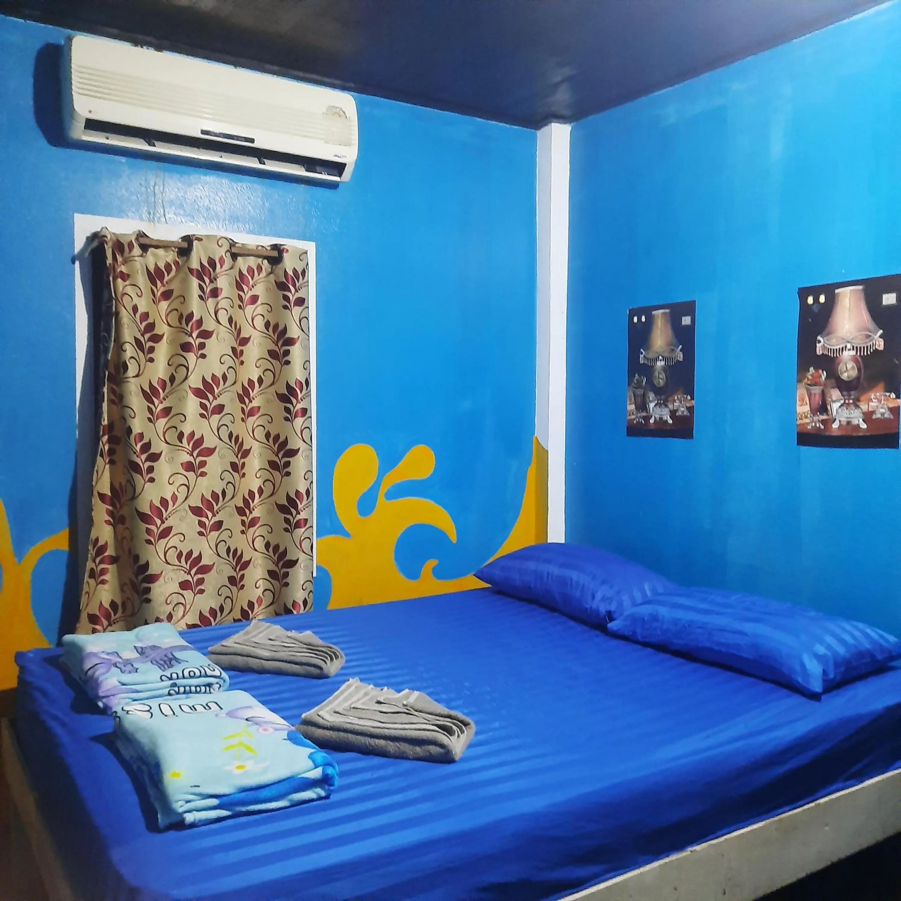 Bed in Two Rocks Bungalows