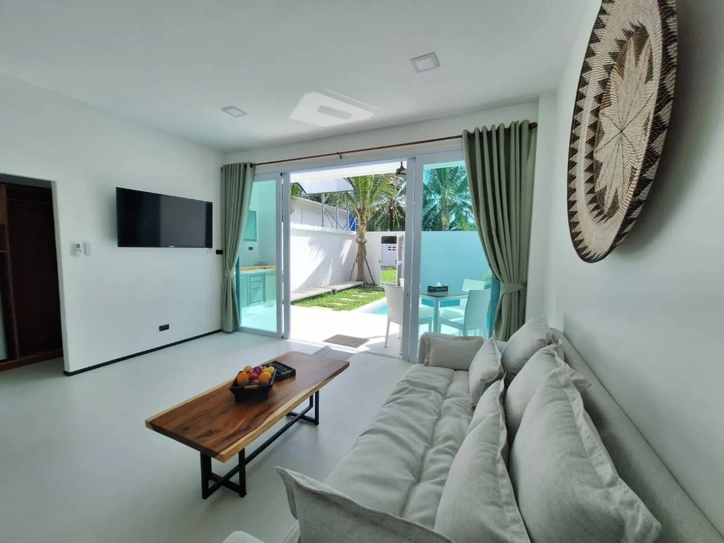 Lotus Bleu Resort & Restaurant