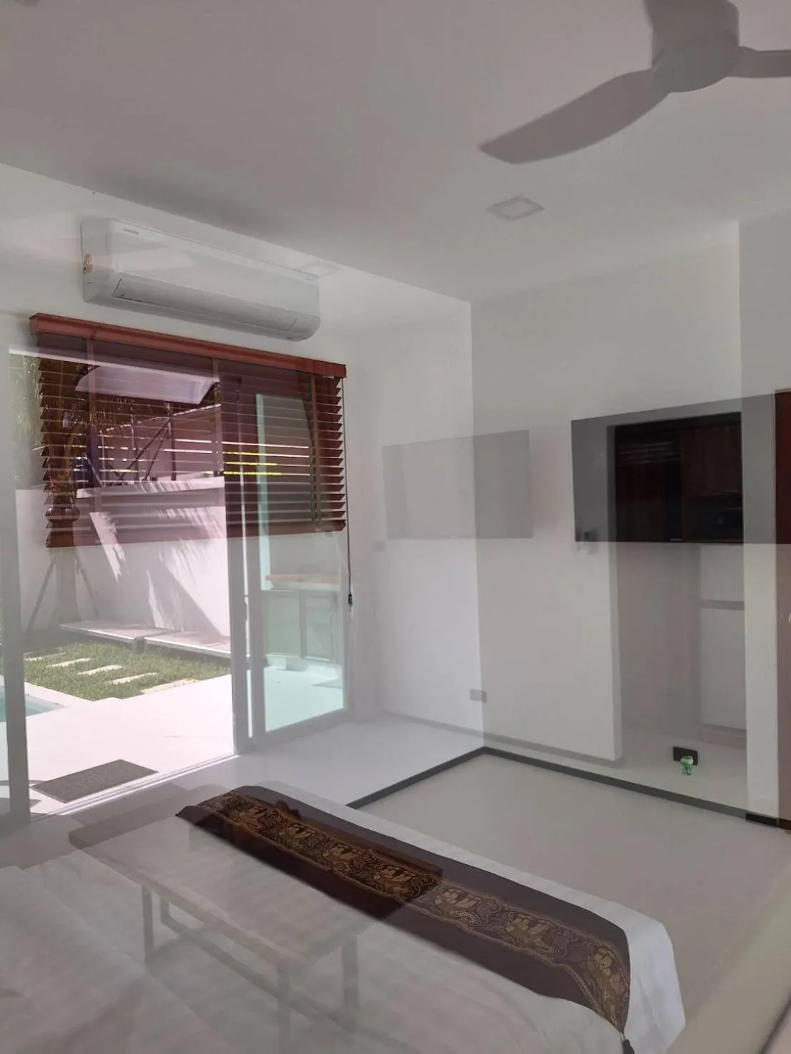 Lotus Bleu Resort & Restaurant