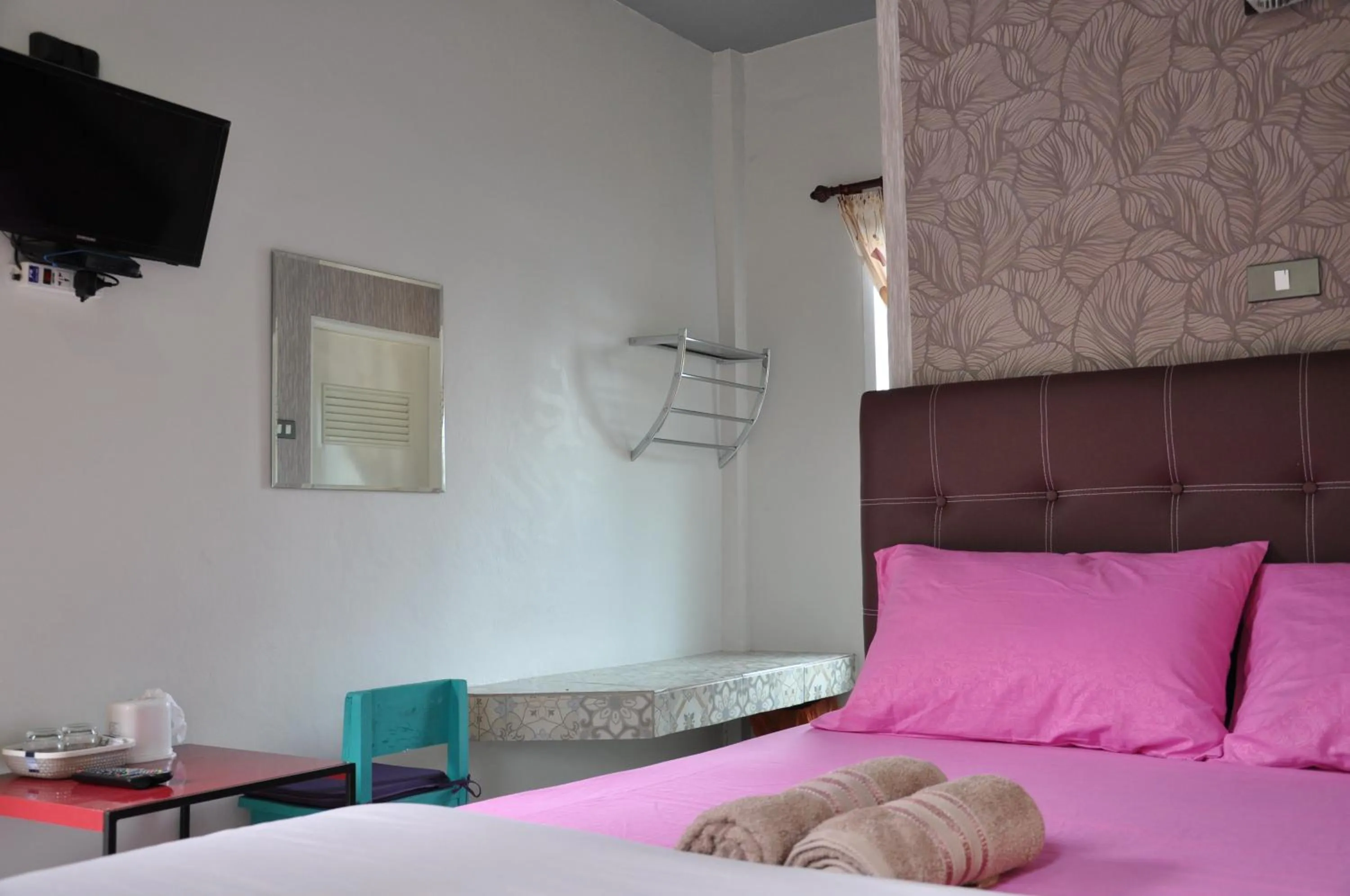 Bedroom, Bed in Feel Good Resort