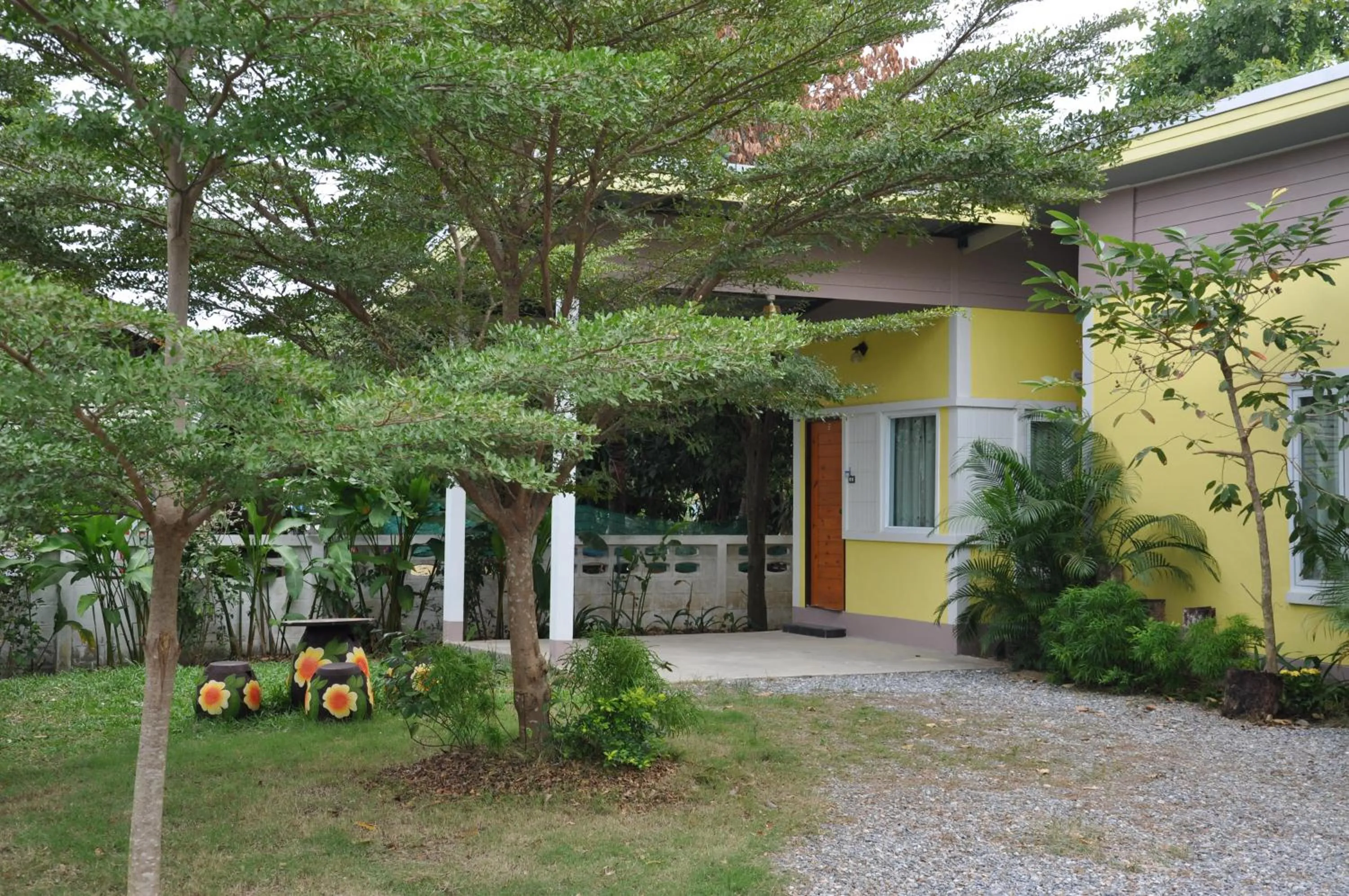 Property building in Feel Good Resort
