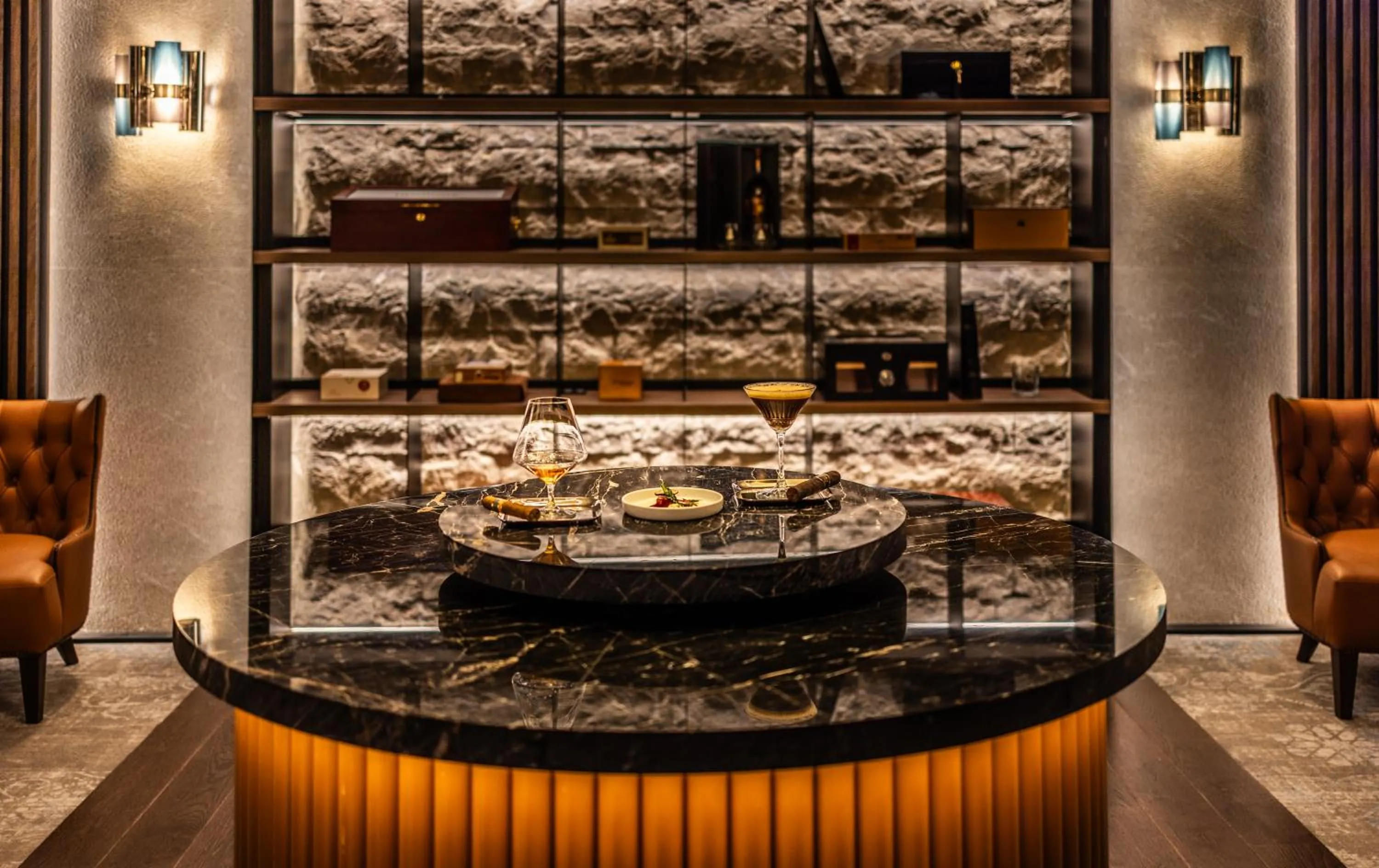 Drinks in Apeiro City Avant-garde Hotel