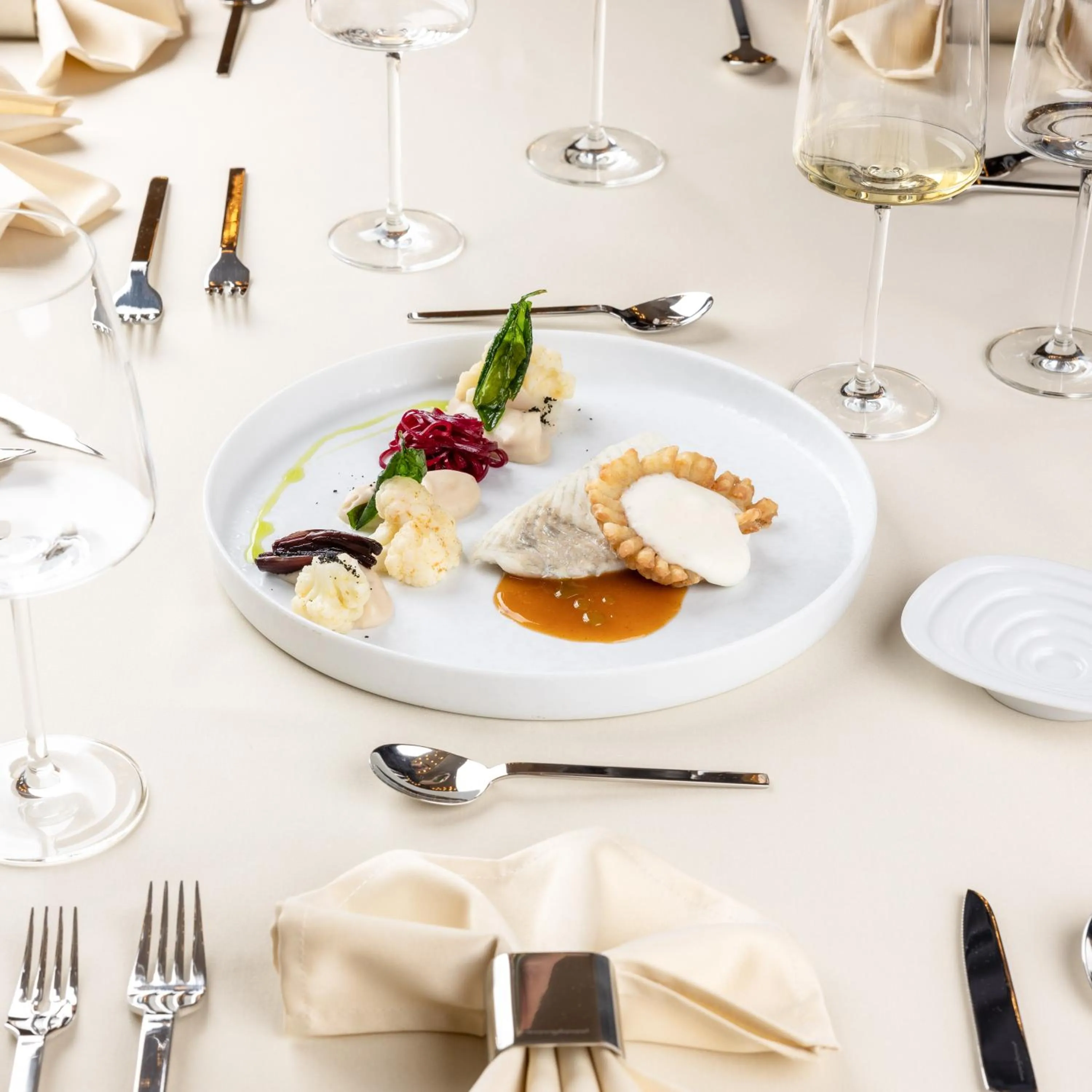 Food and drinks in Apeiro City Avant-garde Hotel