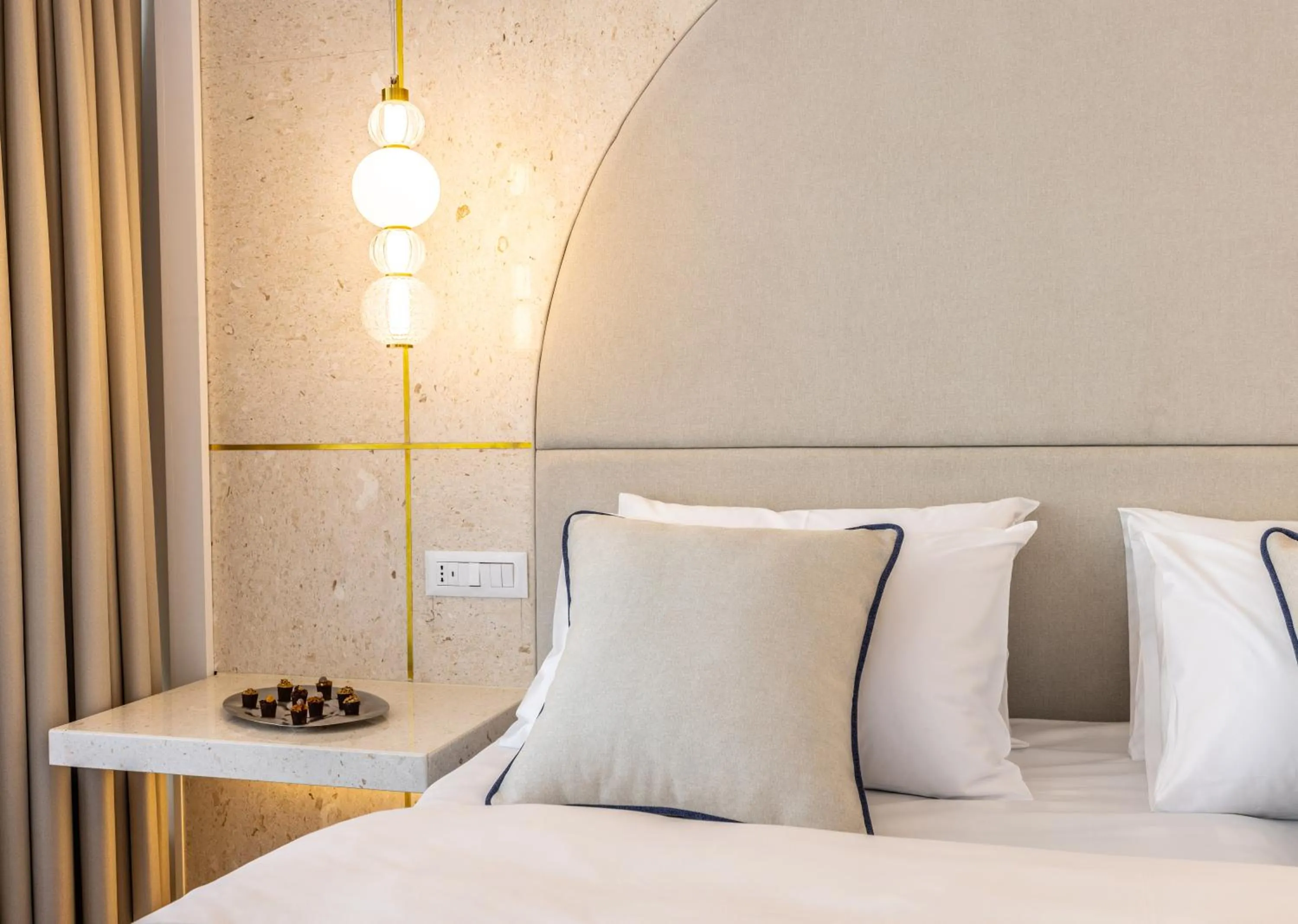 Bed in Apeiro City Avant-garde Hotel