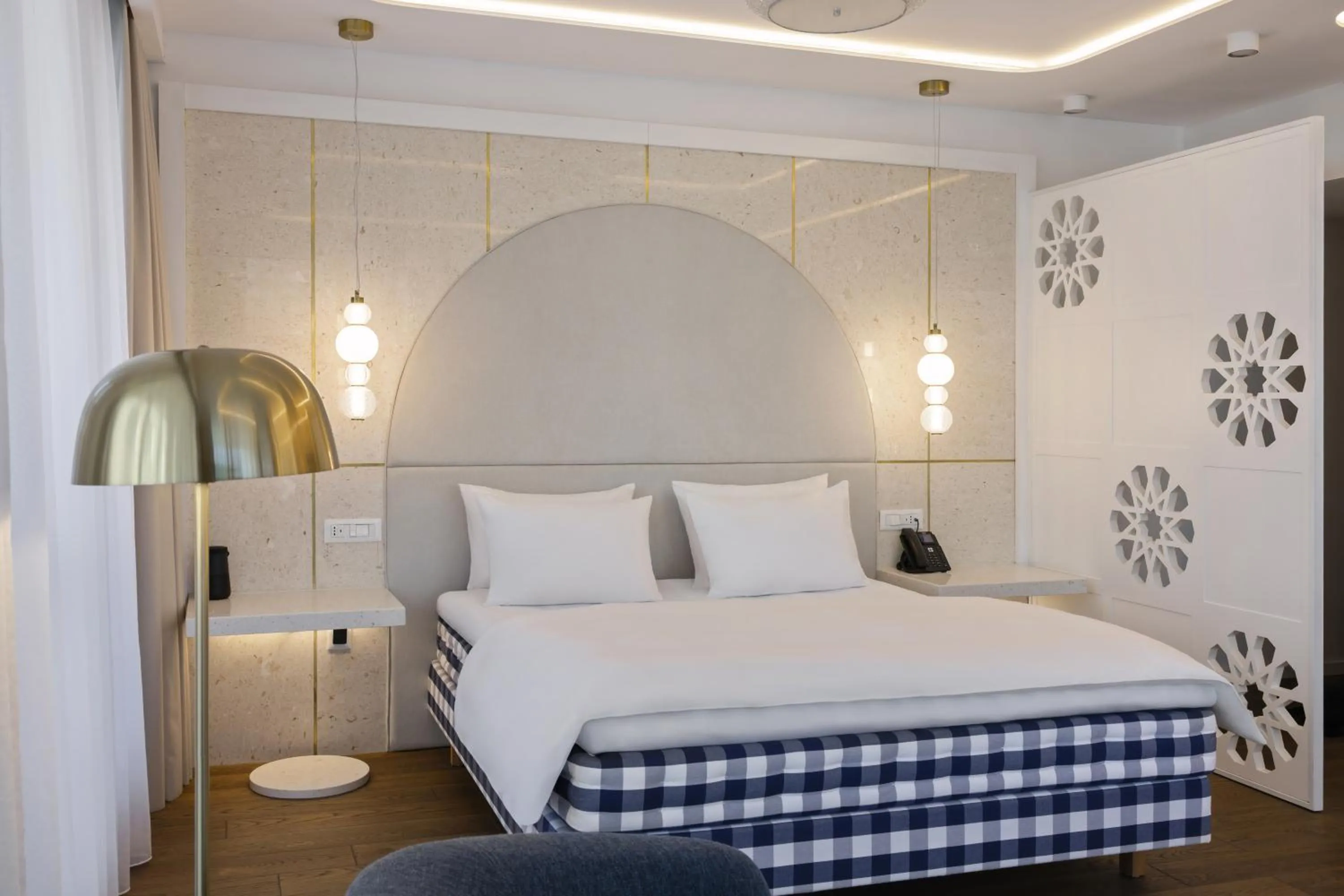 Bed in Apeiro City Avant-garde Hotel