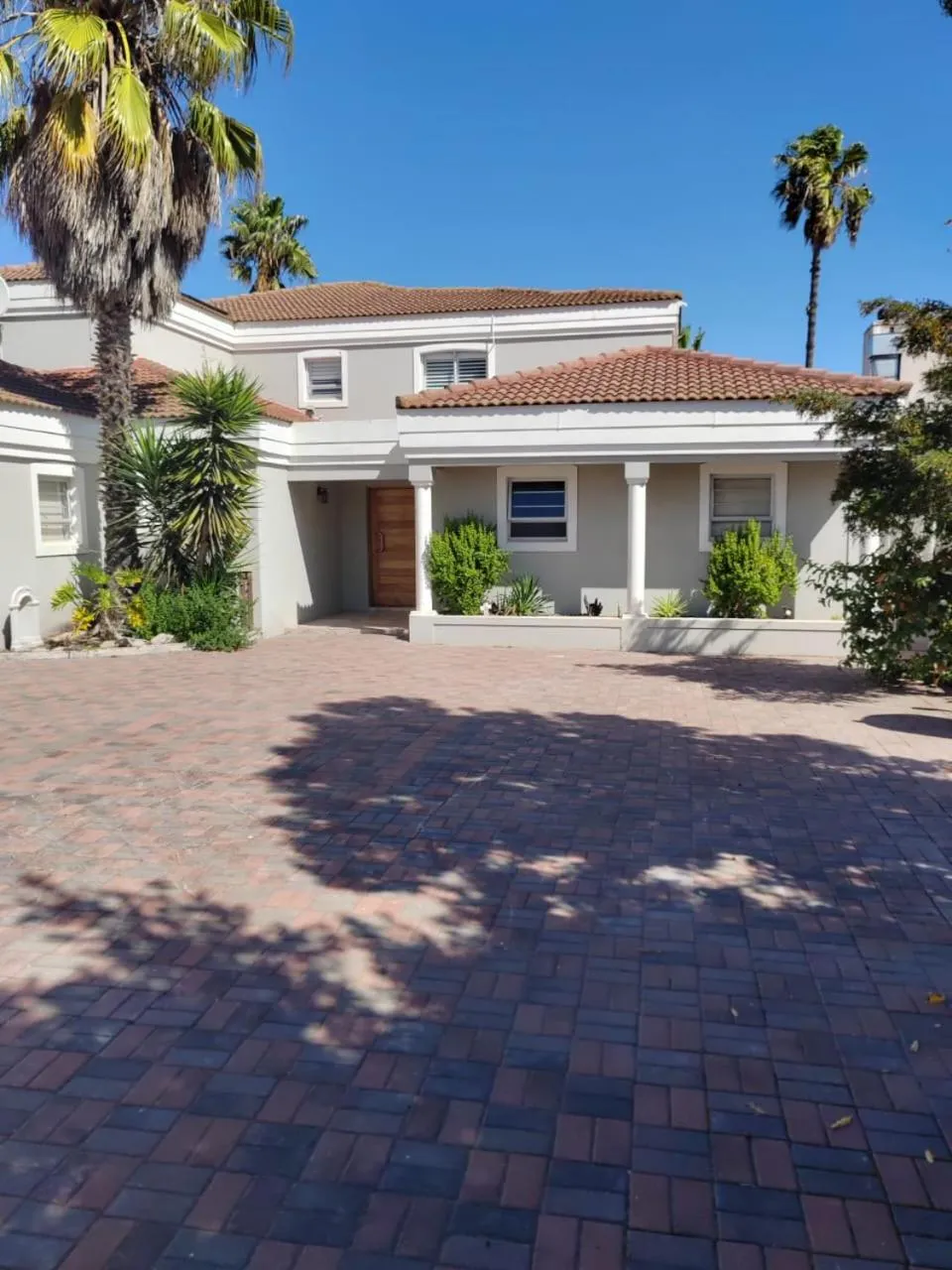 Russells on the Port