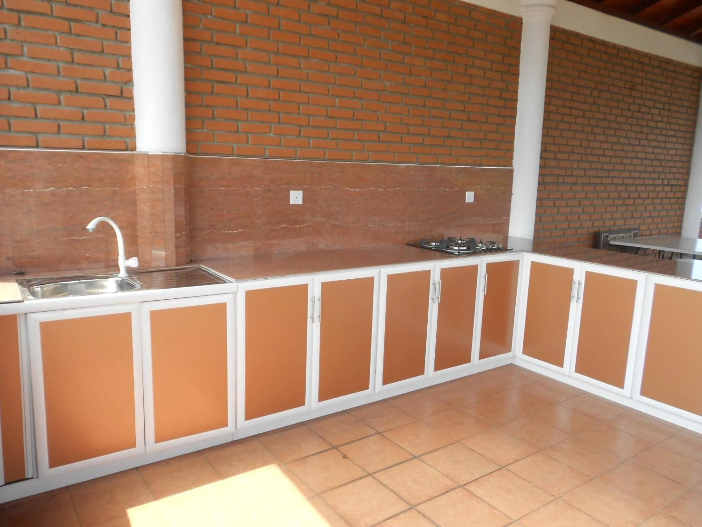 Communal kitchen in Melvila