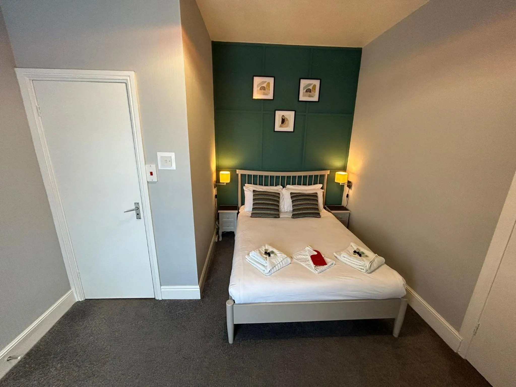 Bedroom, Bed in The Lyndhurst Guest House