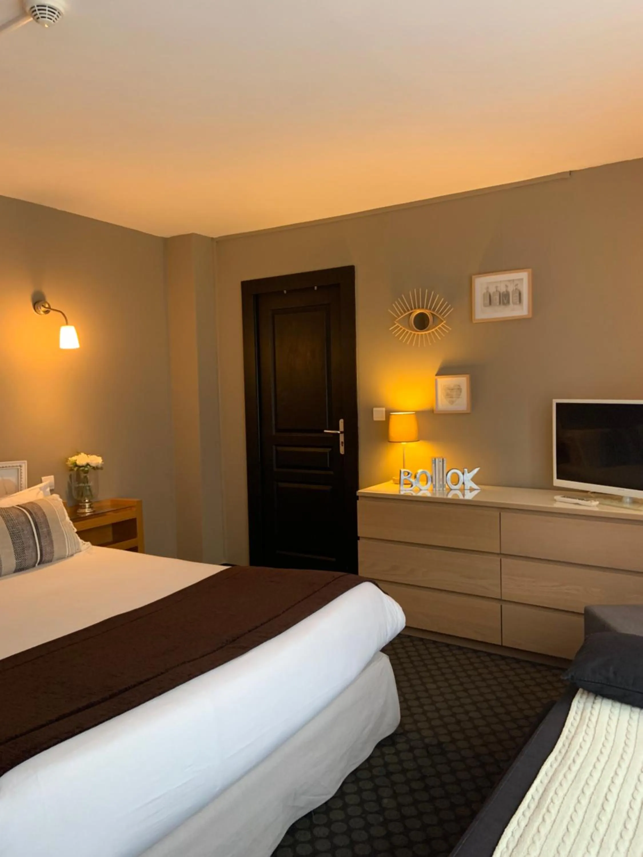 Photo of the whole room, Bed in Be Cottage Hotel