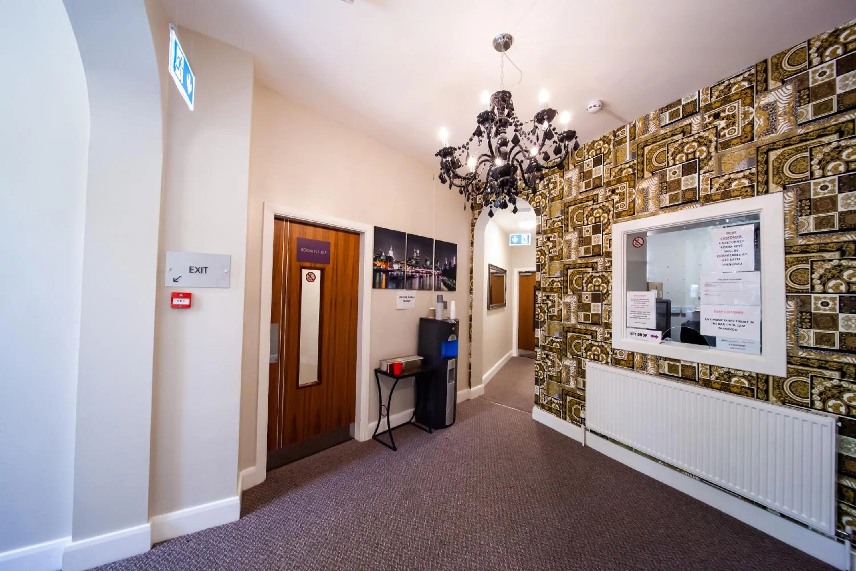 Lobby or reception in OYO The Arch, Wembly Stadium