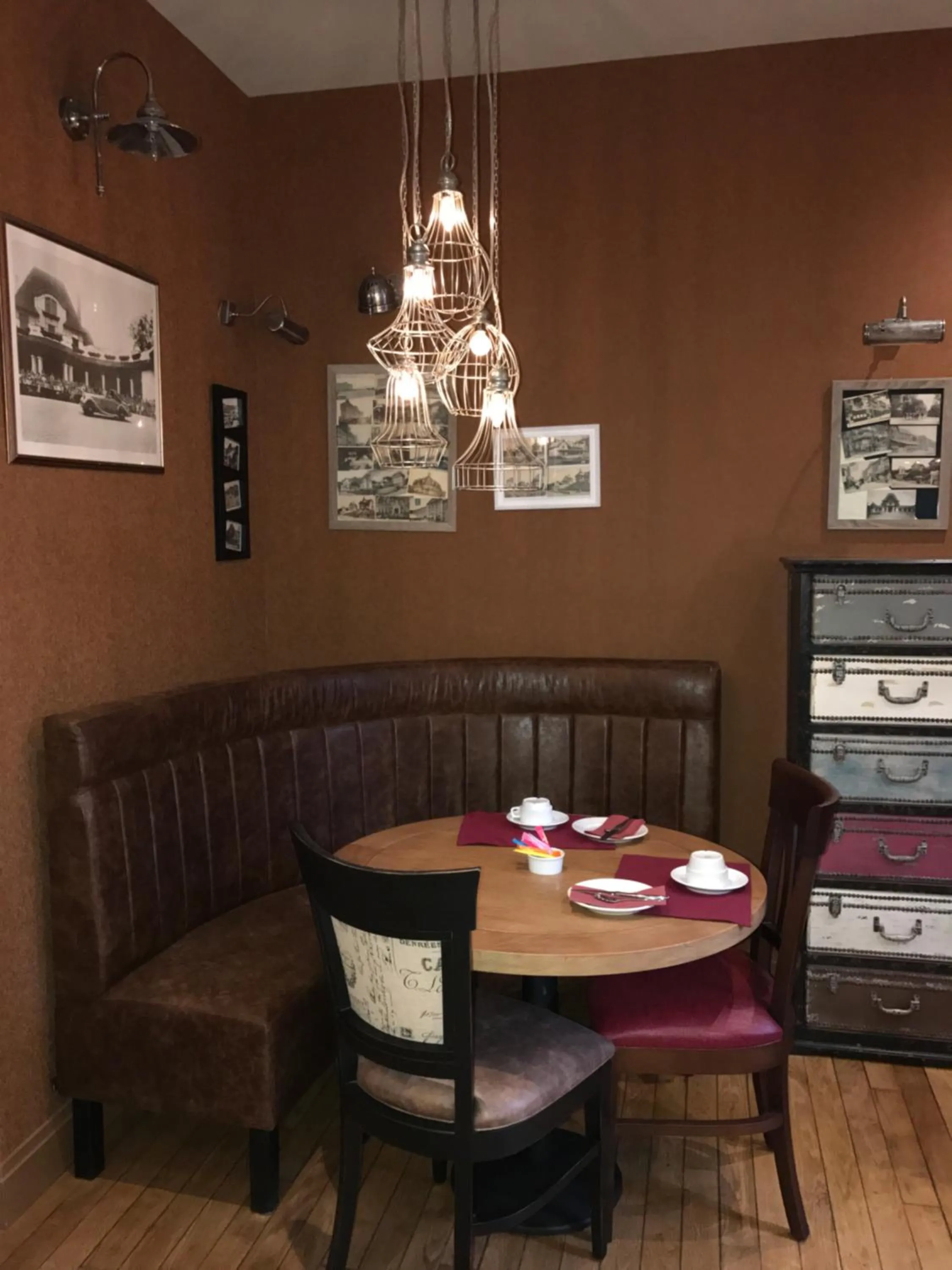 Area and facilities in Hôtel Le Caddy