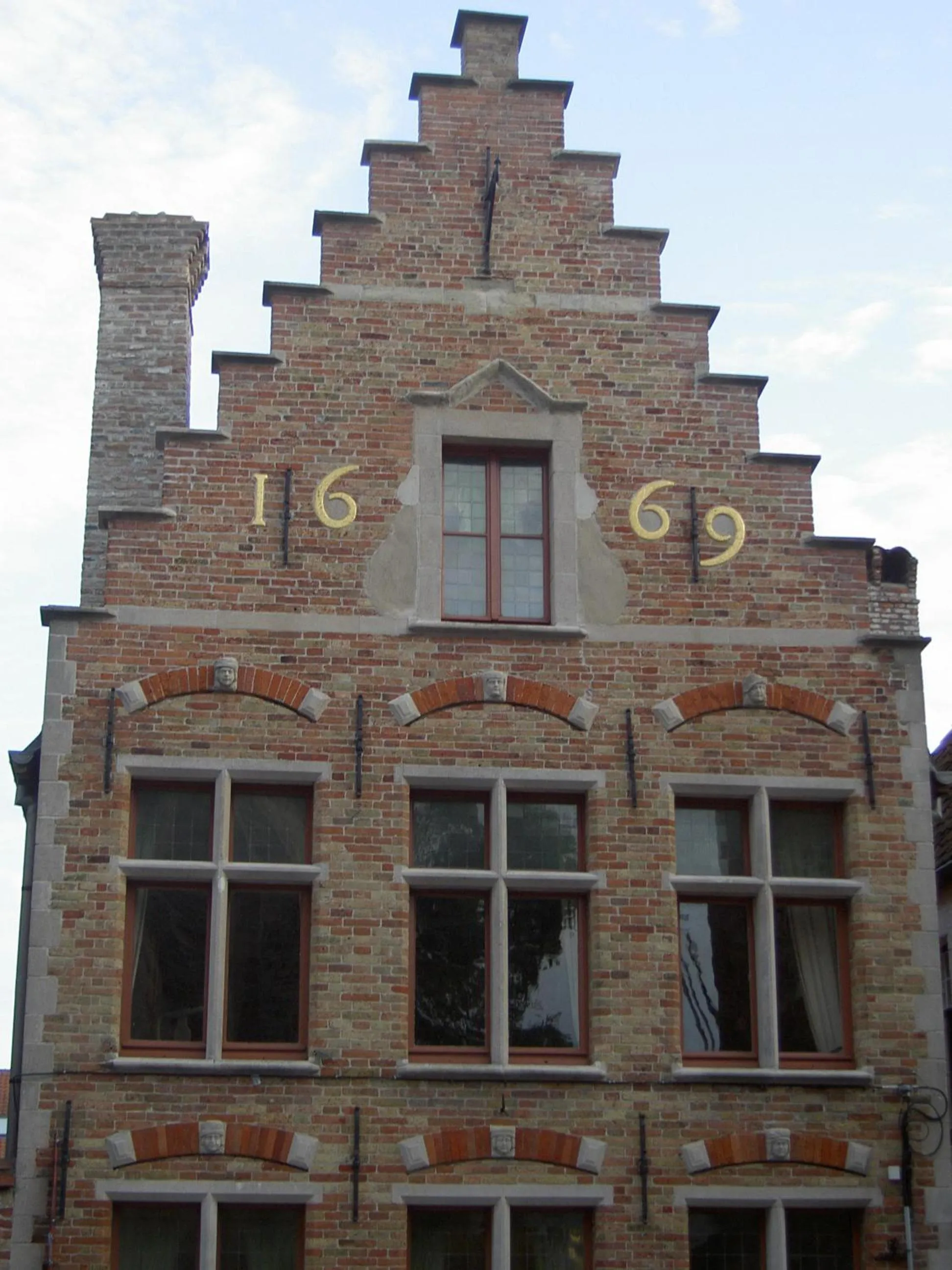 Facade/entrance in B&B 1669