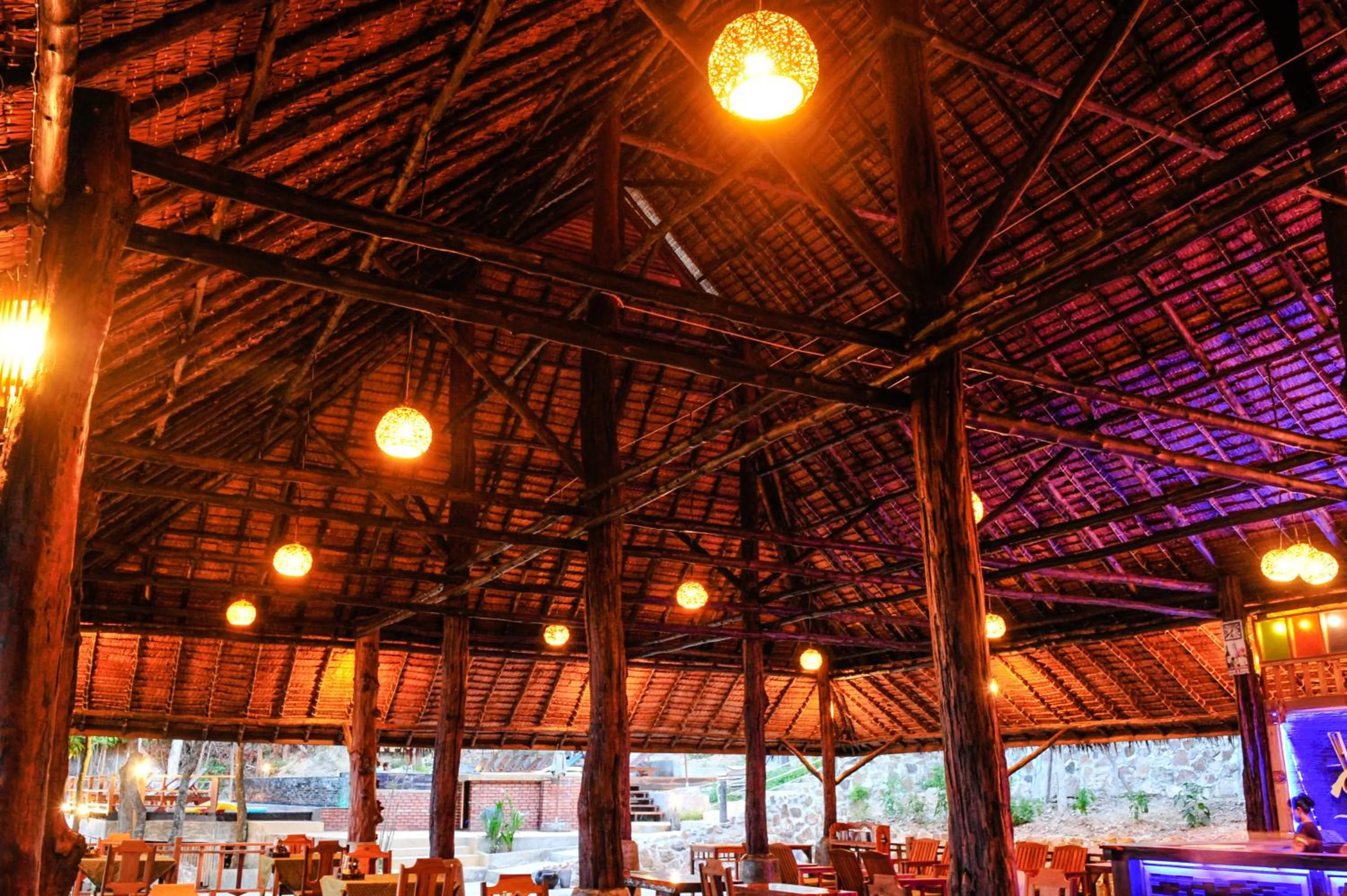 Restaurant/places to eat in Phi Phi Phu Chalet Resort