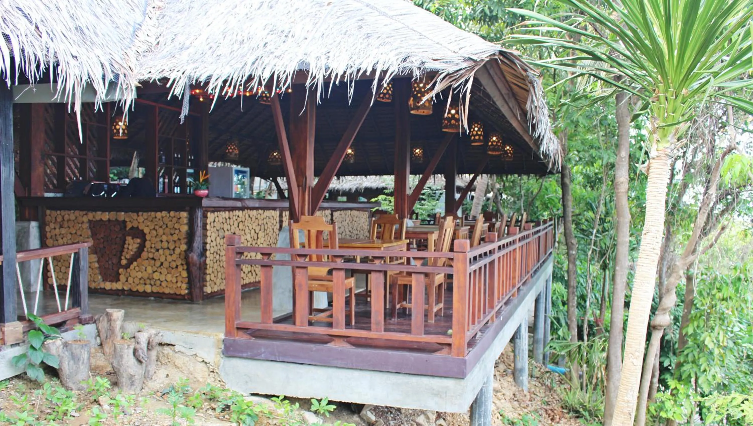 Restaurant/places to eat in Phi Phi Phu Chalet Resort
