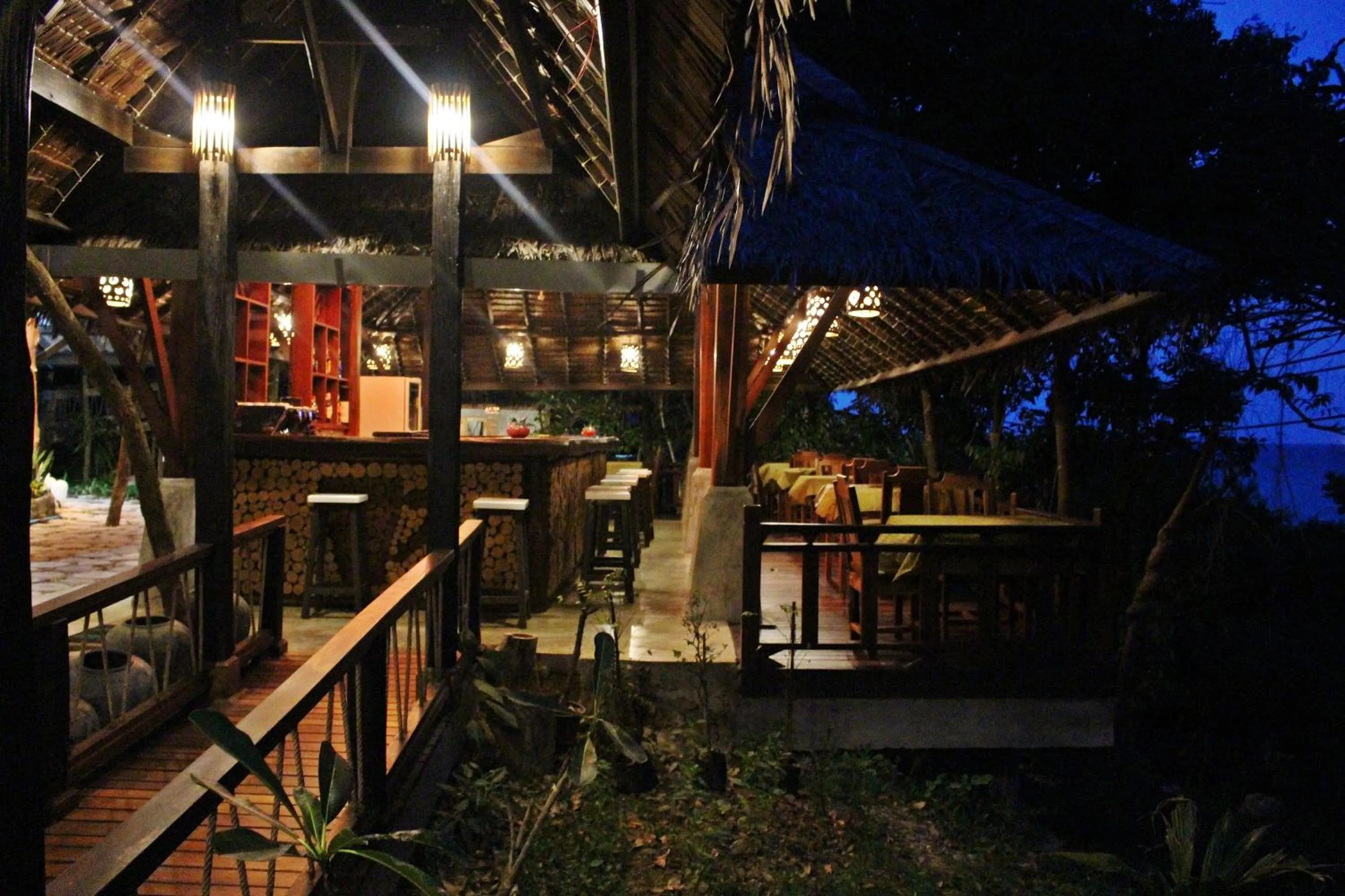 Night in Phi Phi Phu Chalet Resort