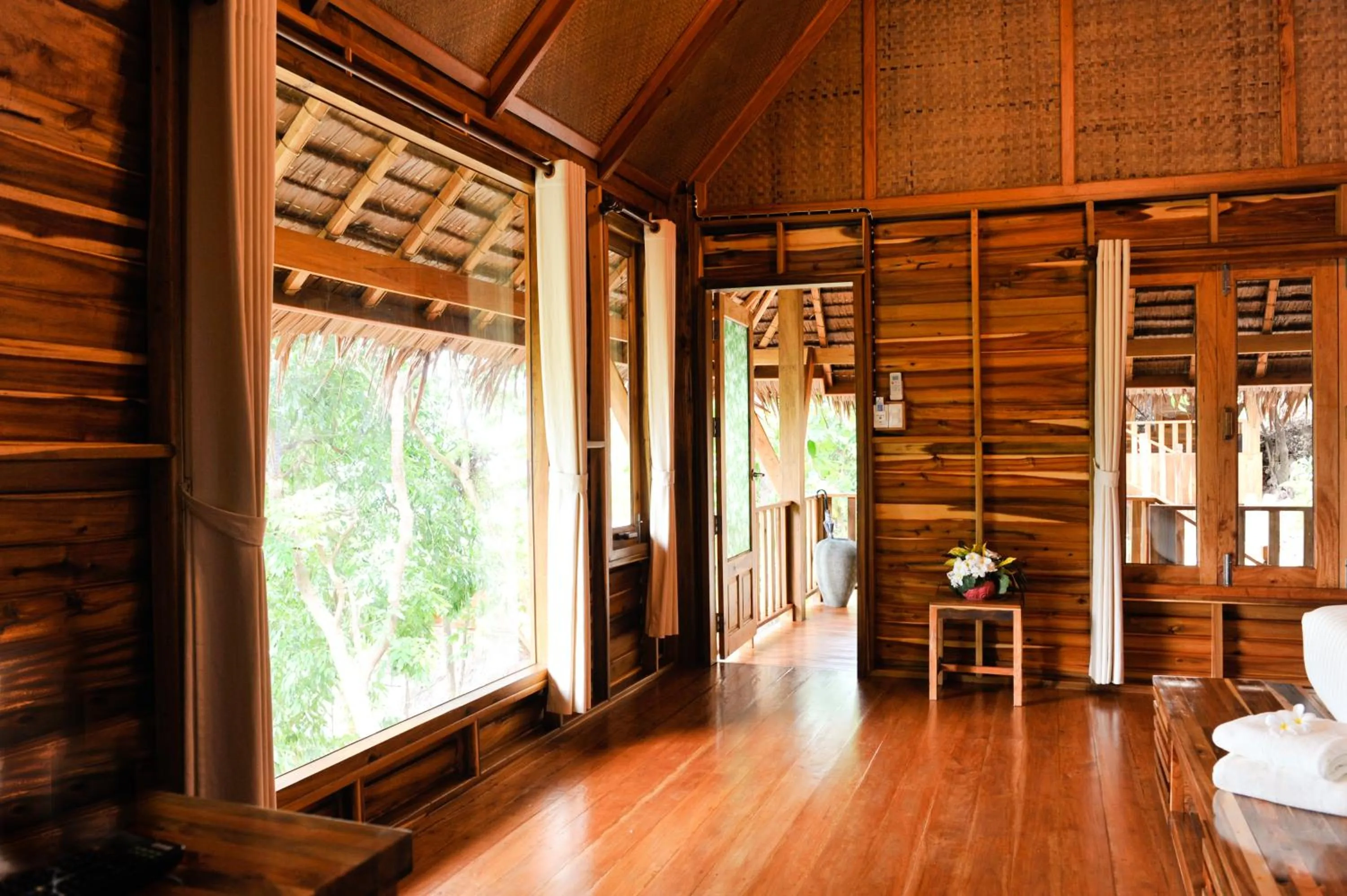 Bedroom in Phi Phi Phu Chalet Resort