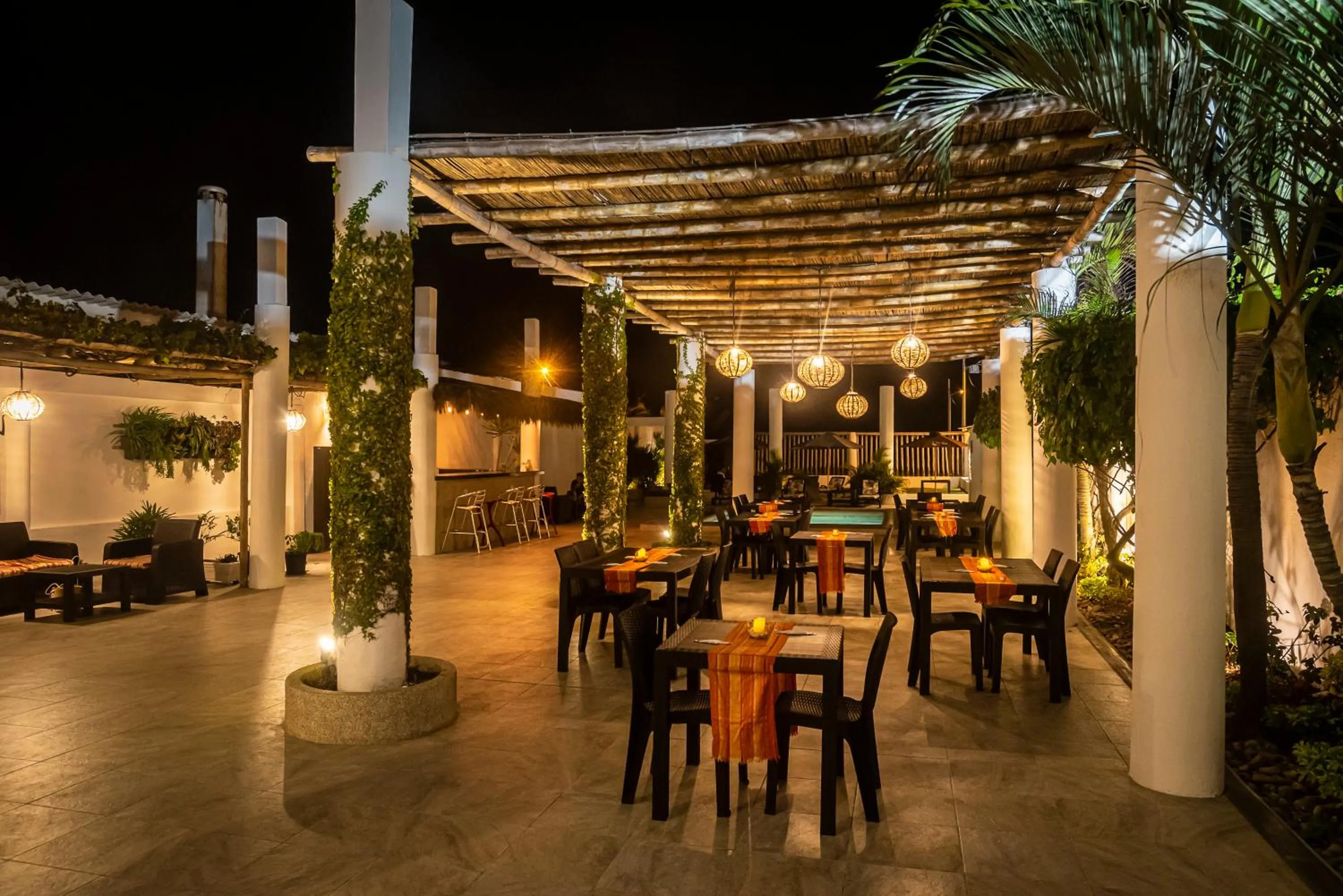 Lounge or bar in Hotel La Ría Playas