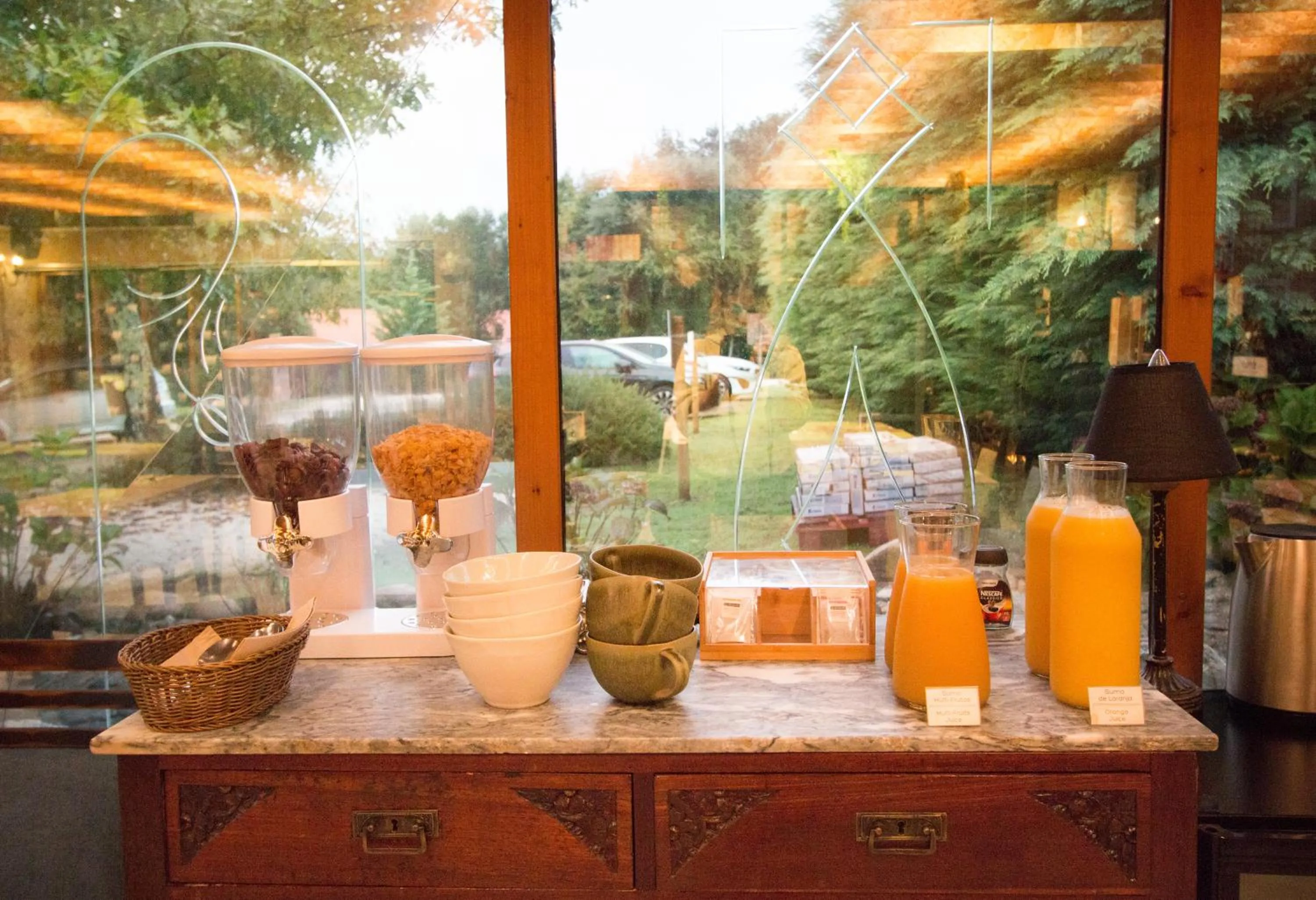 Breakfast in Quinta do Caminho, AL