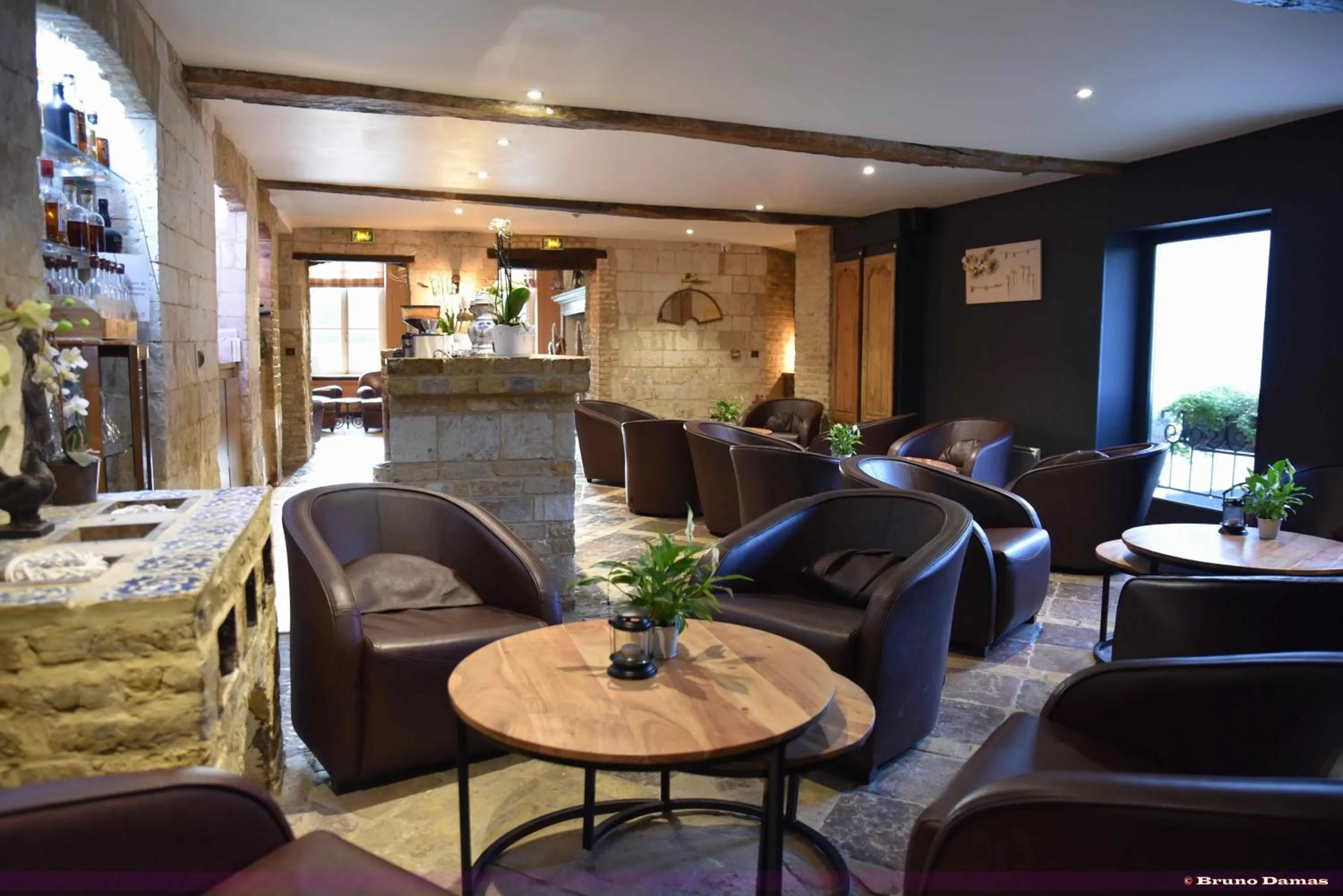 Staff in Château De Cocove