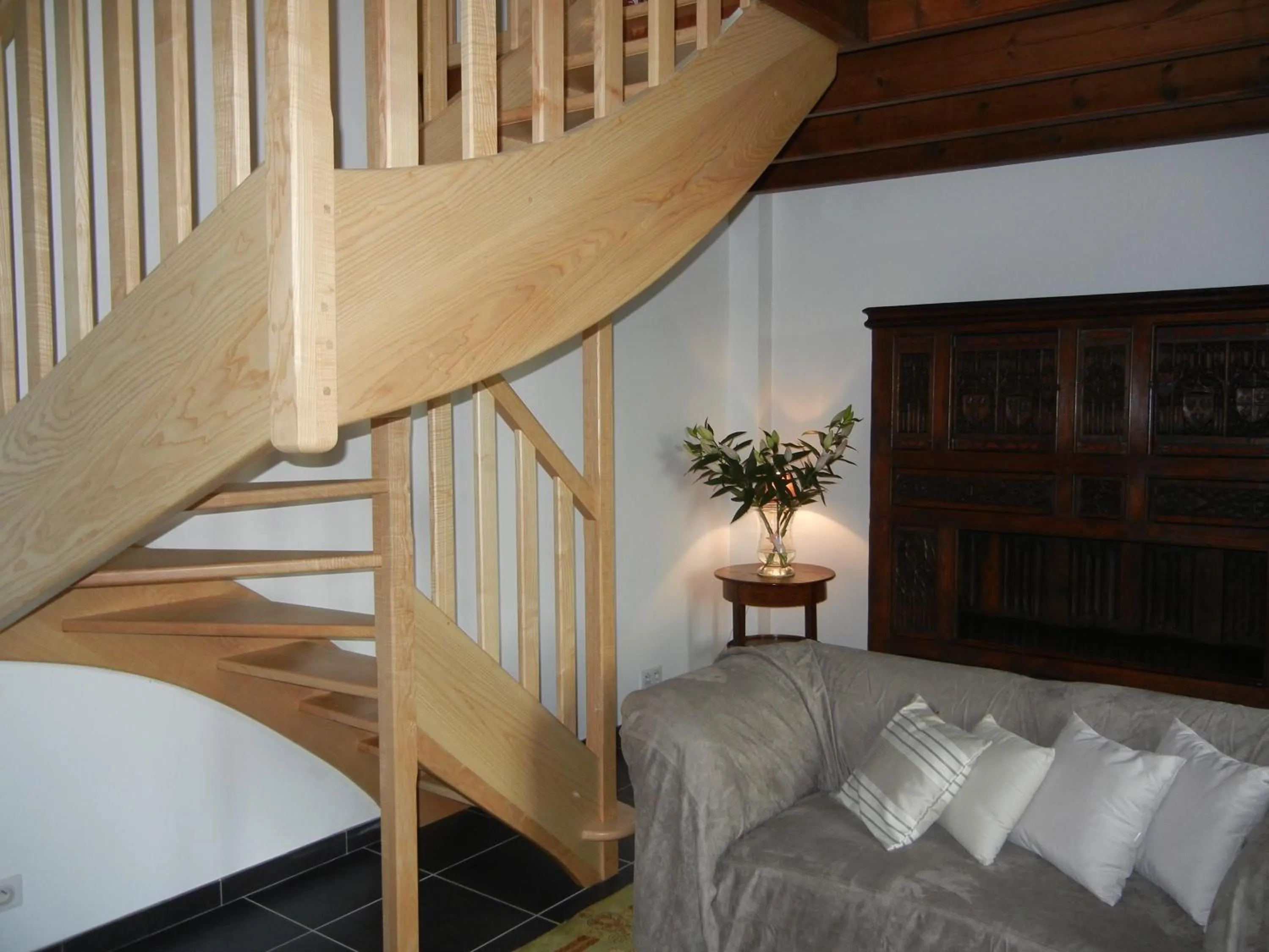 Living room, Bed in Château De Cocove