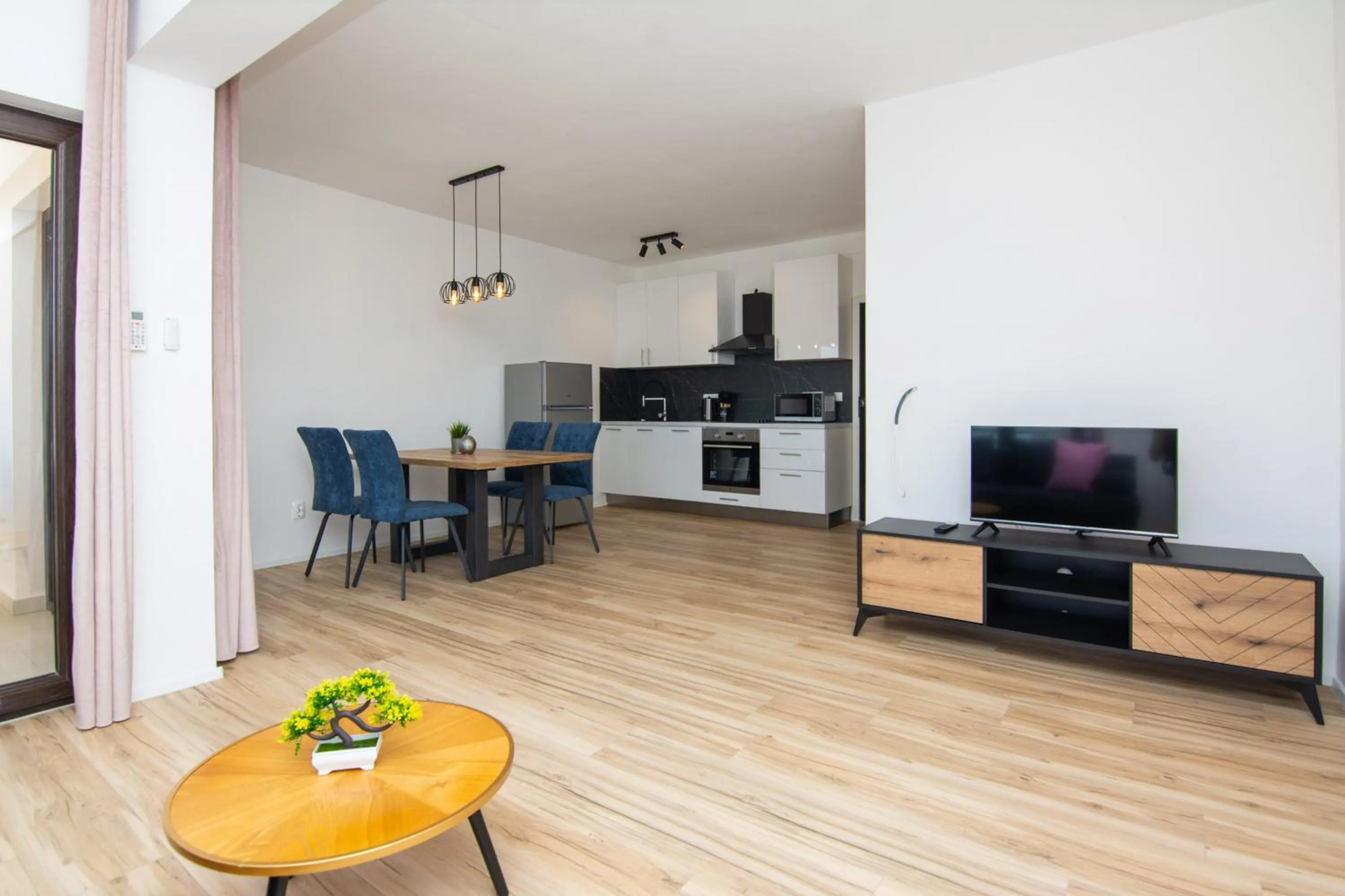 Kitchen or kitchenette in Hotel Vicko