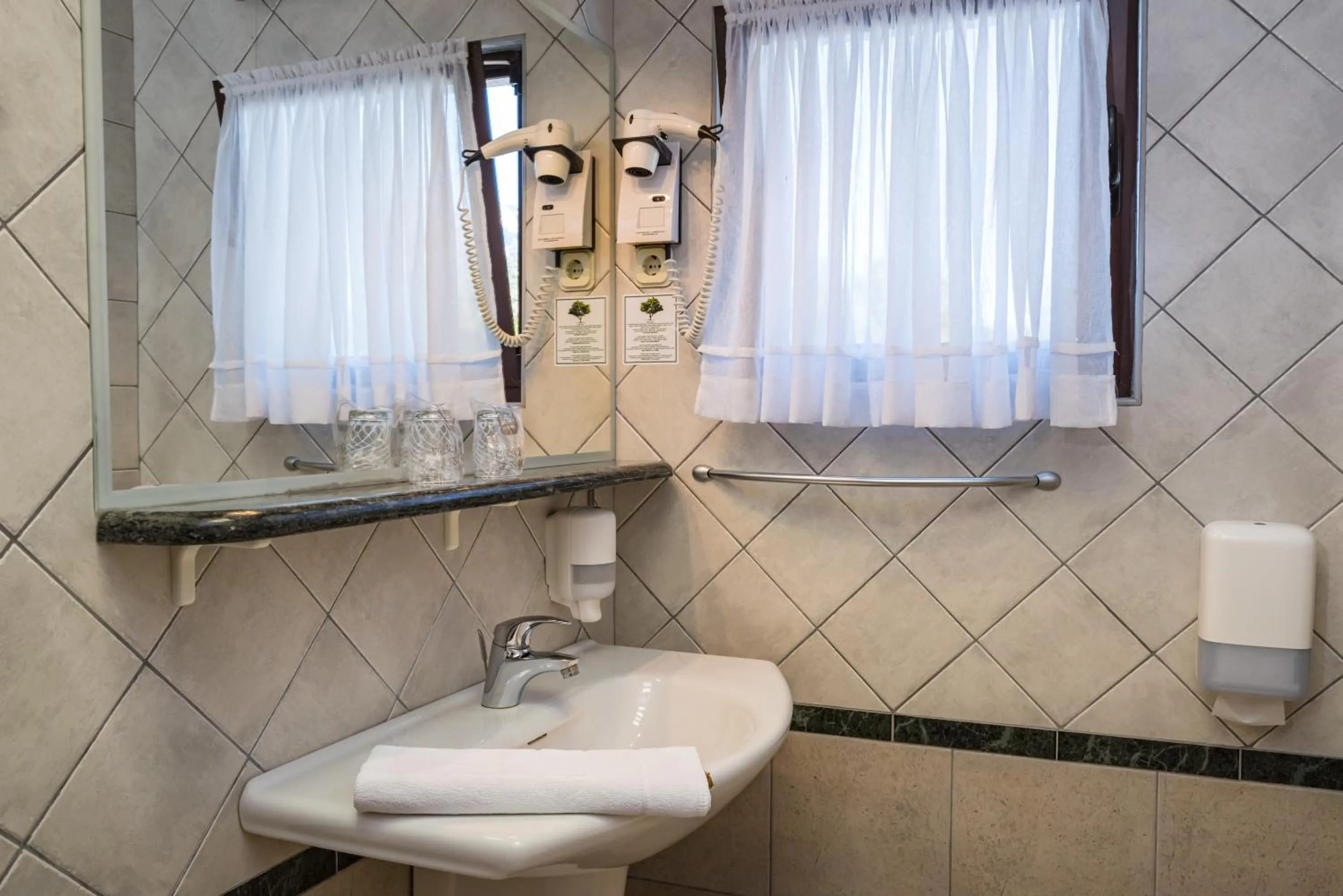 Property building in Hotel Vicko