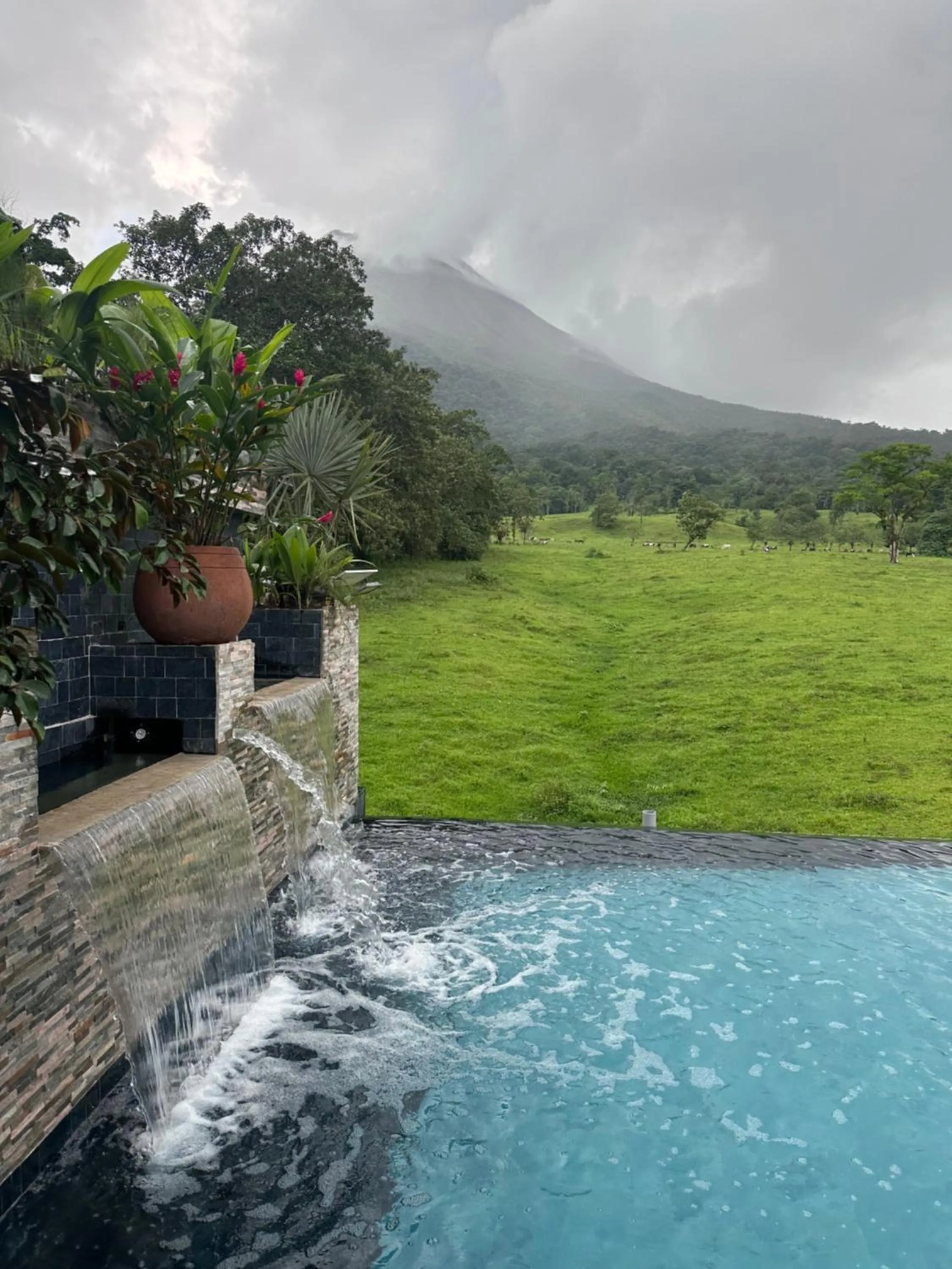 Hot Spring Bath in Paradise Hot Springs - Thermal Water & Volcano Views