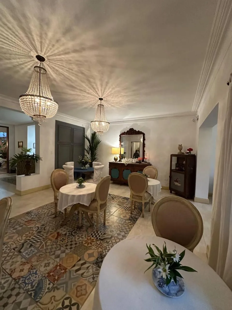 Leclerc Hotel Boutique Cali Granada