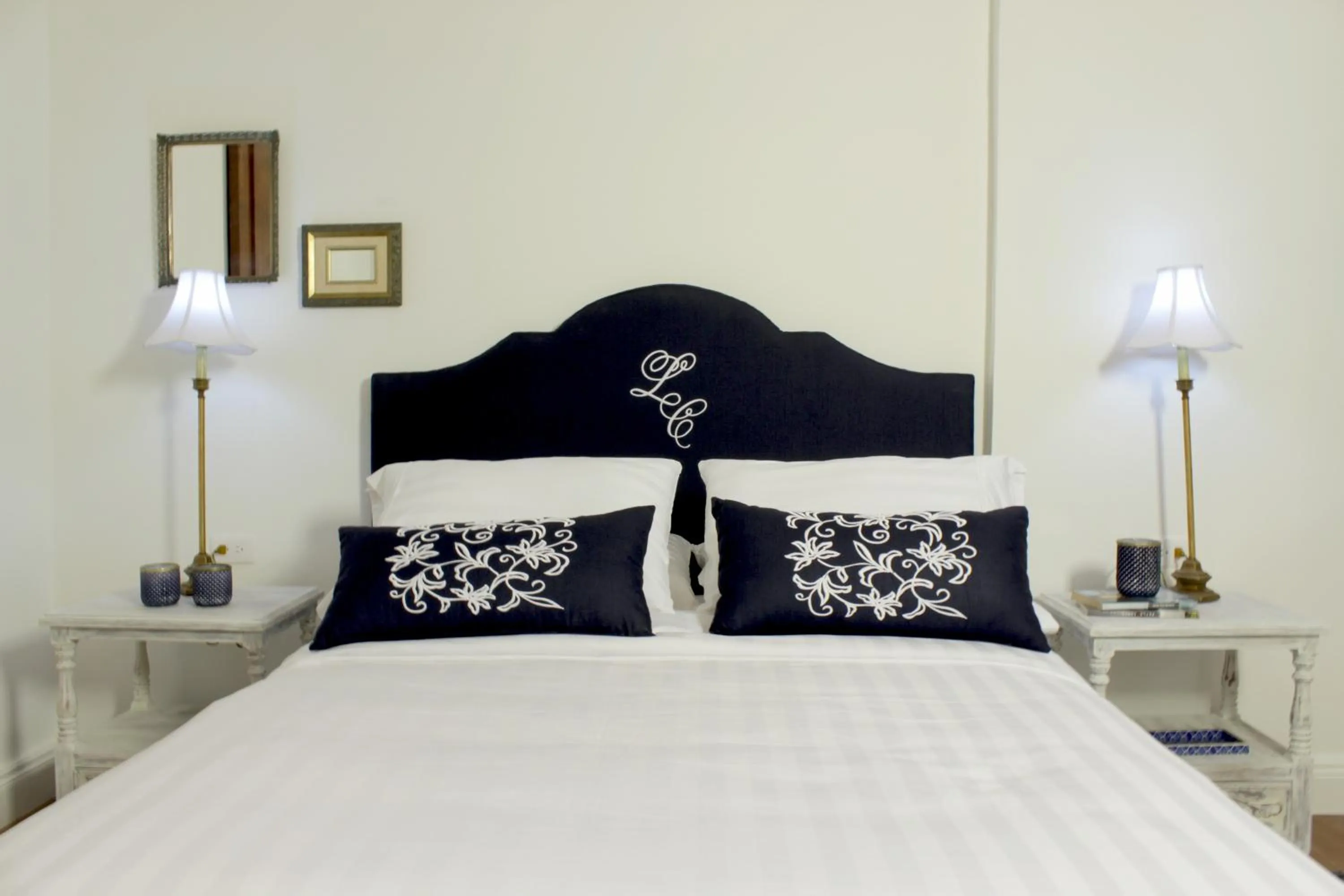 Bed in Leclerc Hotel Boutique Cali Granada