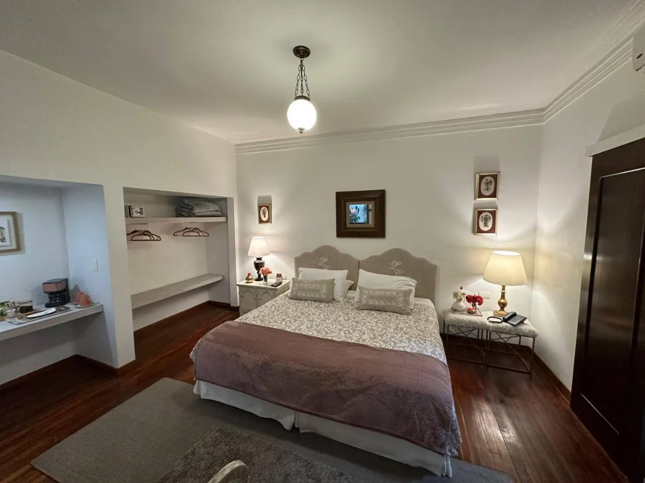 Bed in Leclerc Hotel Boutique Cali Granada