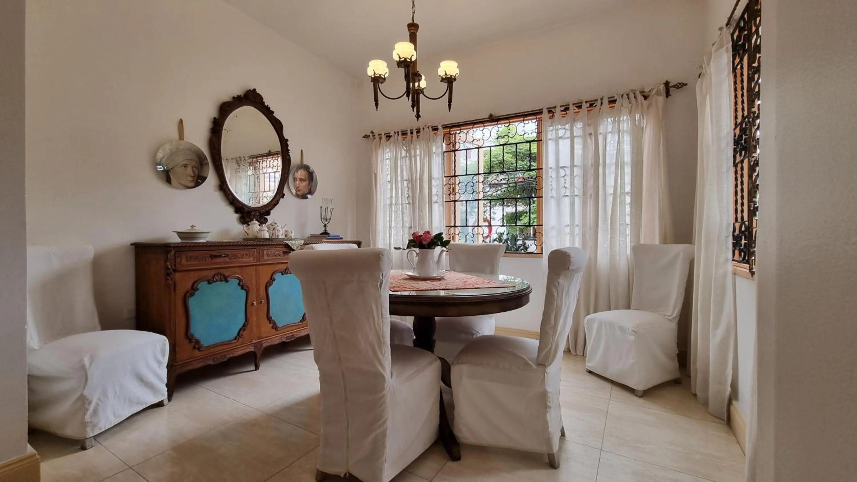 Leclerc Hotel Boutique Cali Granada