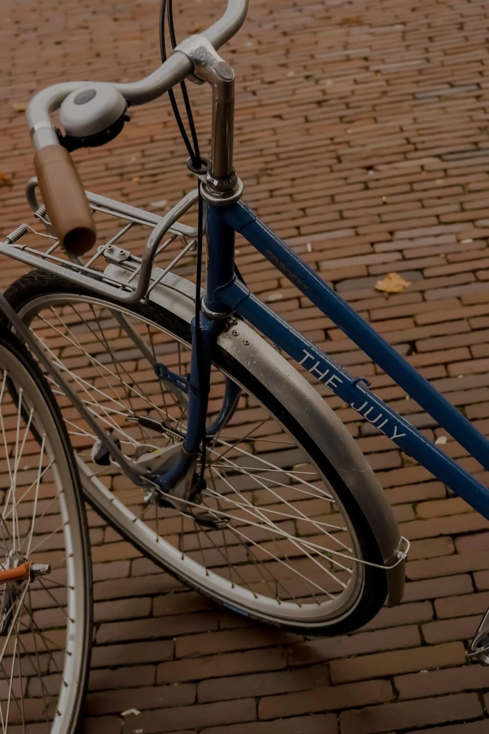 Area and facilities in The July - Twenty Eight