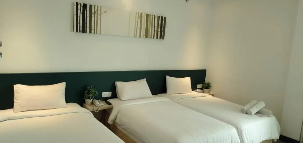 Bed in Fuller Hotel Kulim