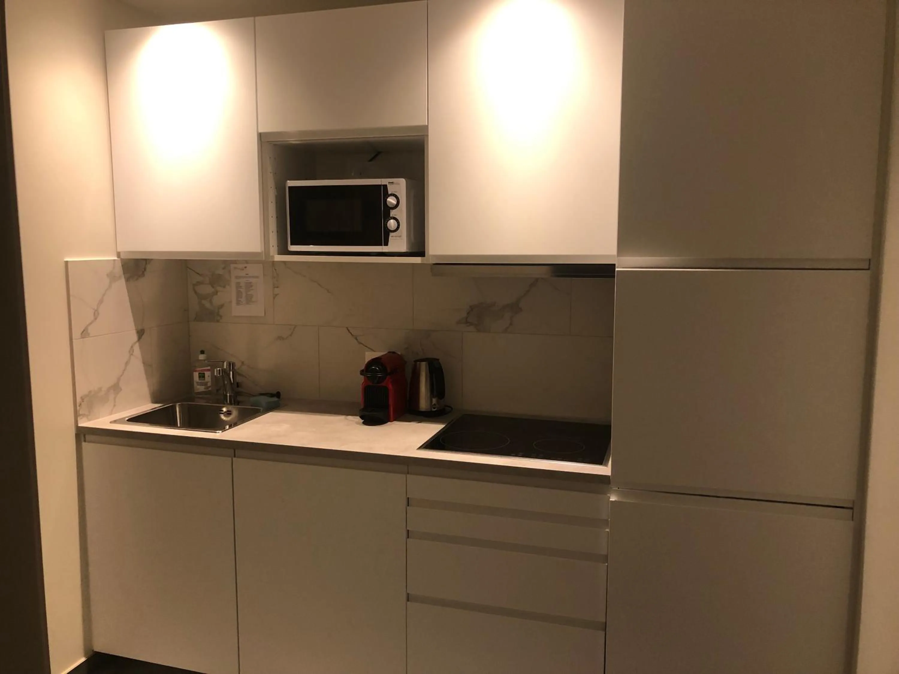 Kitchen or kitchenette in Au Bonheur des Iris