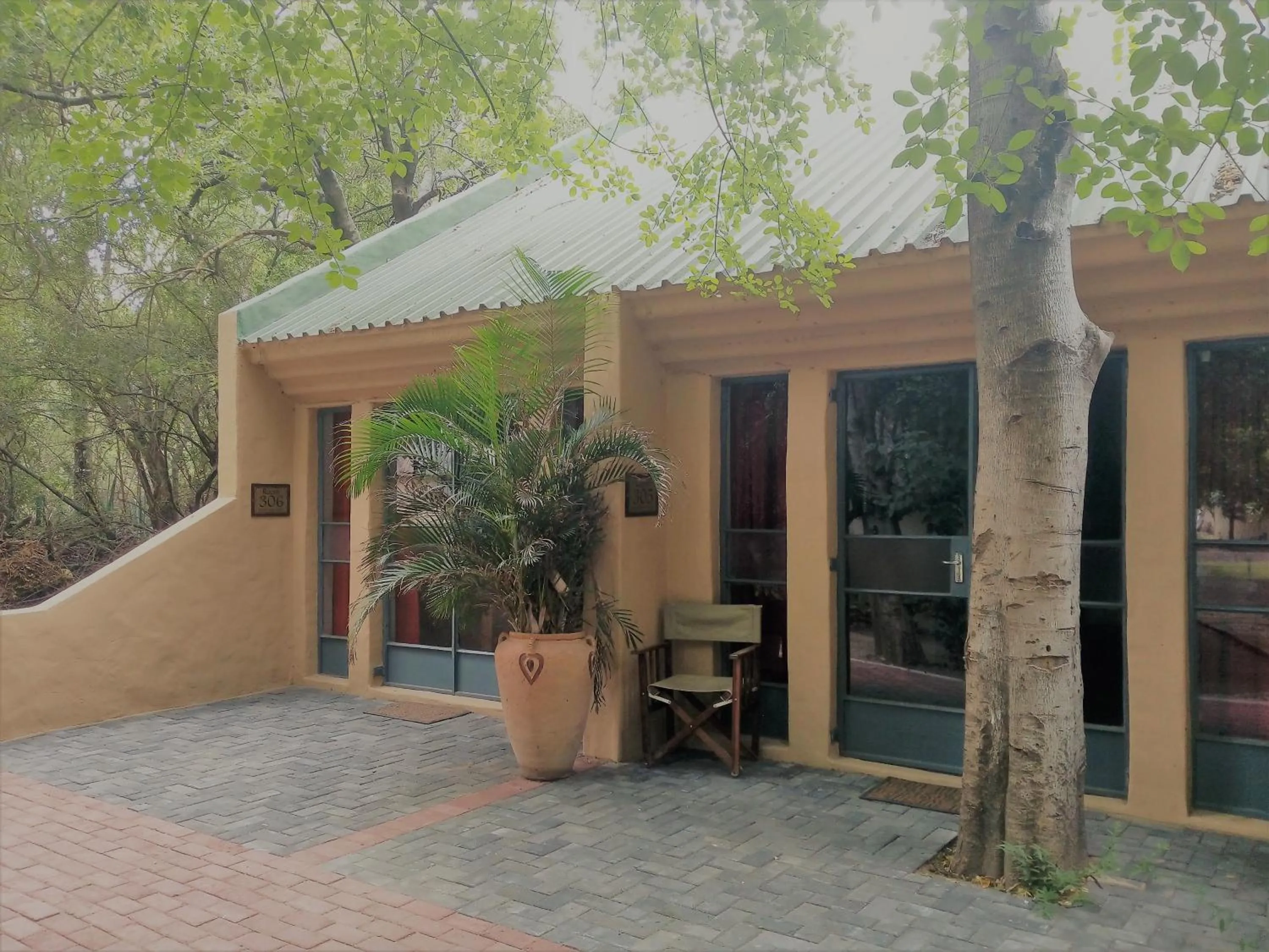 Other in Island Safari Lodge