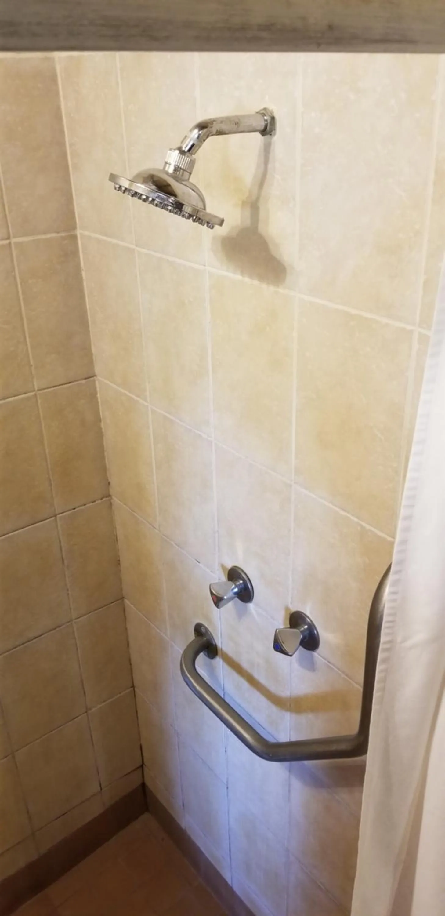 Bathroom in Island Safari Lodge