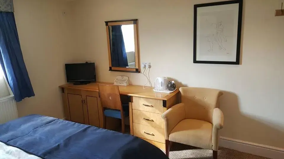 Double or Twin Room with Shower in The Plough Inn Double or Twin Room with Shower in The Plough Inn